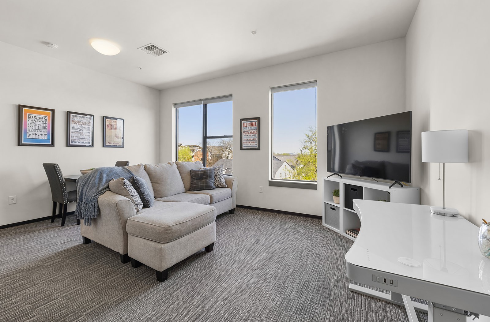 1900 12th Ave, S Unit: 408