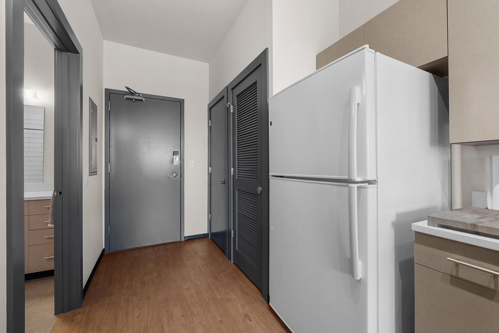 1900 12th Ave, S Unit: 408