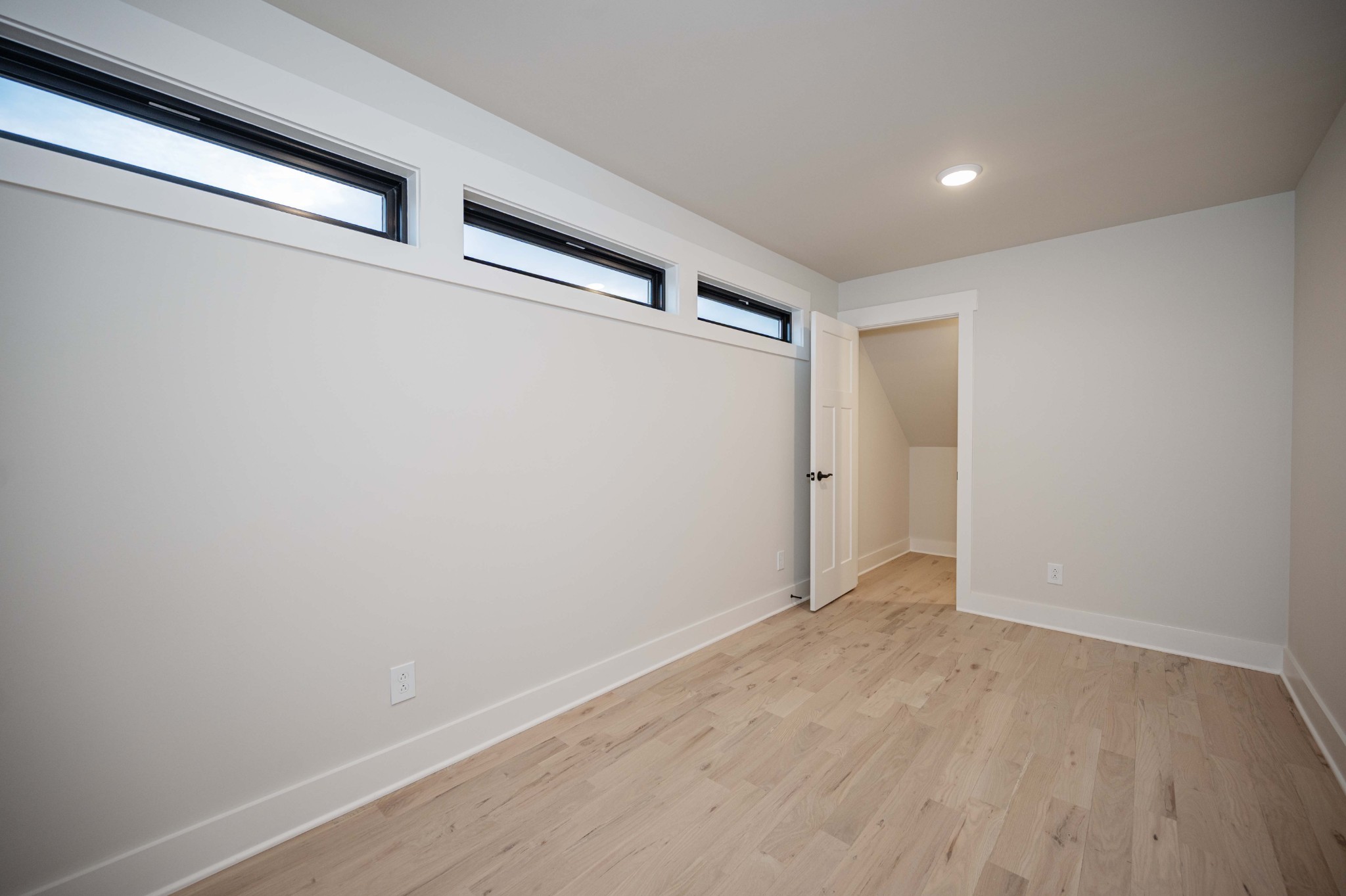 2829 Canfield Dr