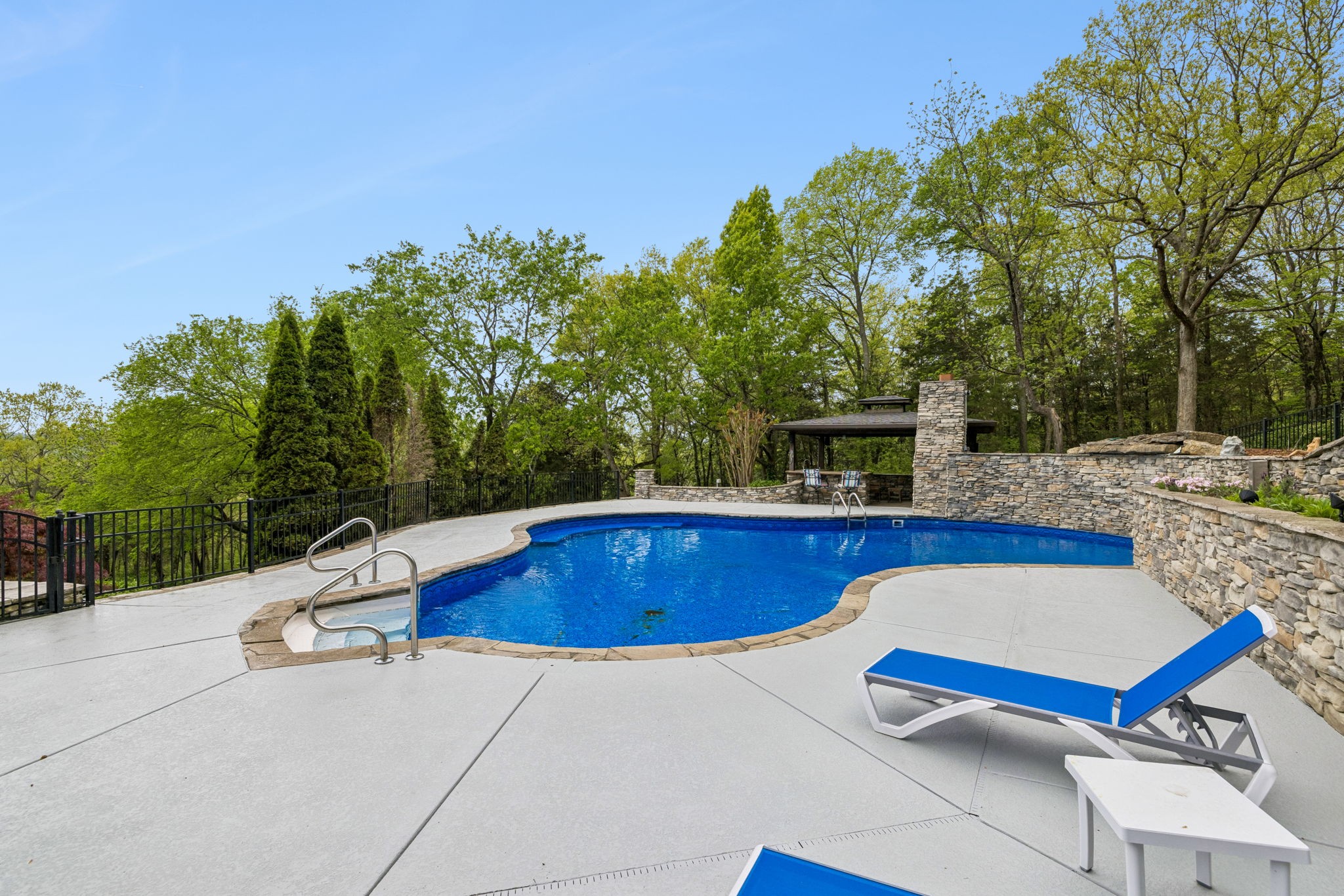 1460 Coleman Rd
