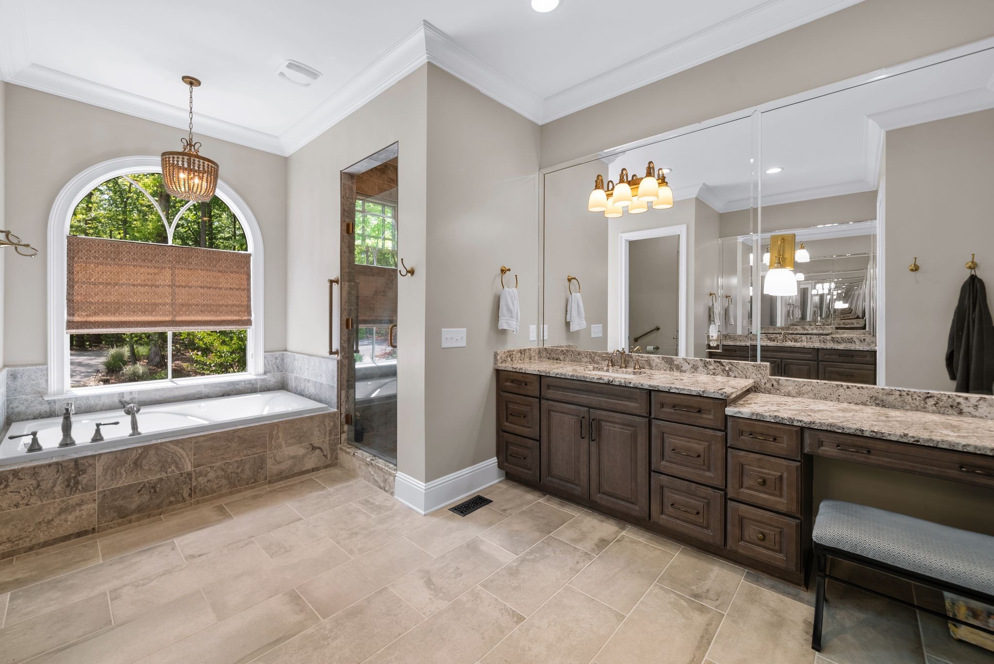 5621 Parker Branch Trl