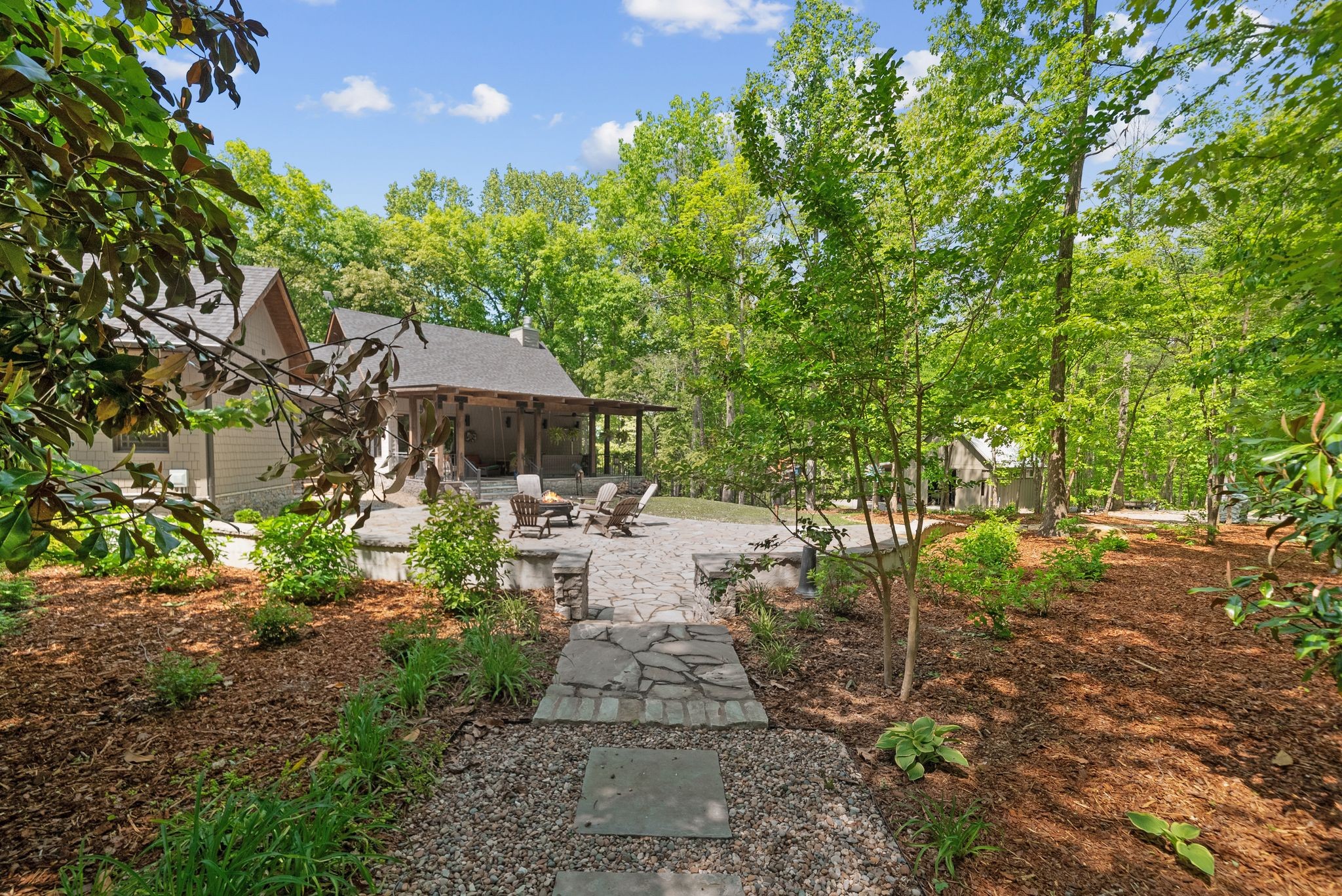 5621 Parker Branch Trl