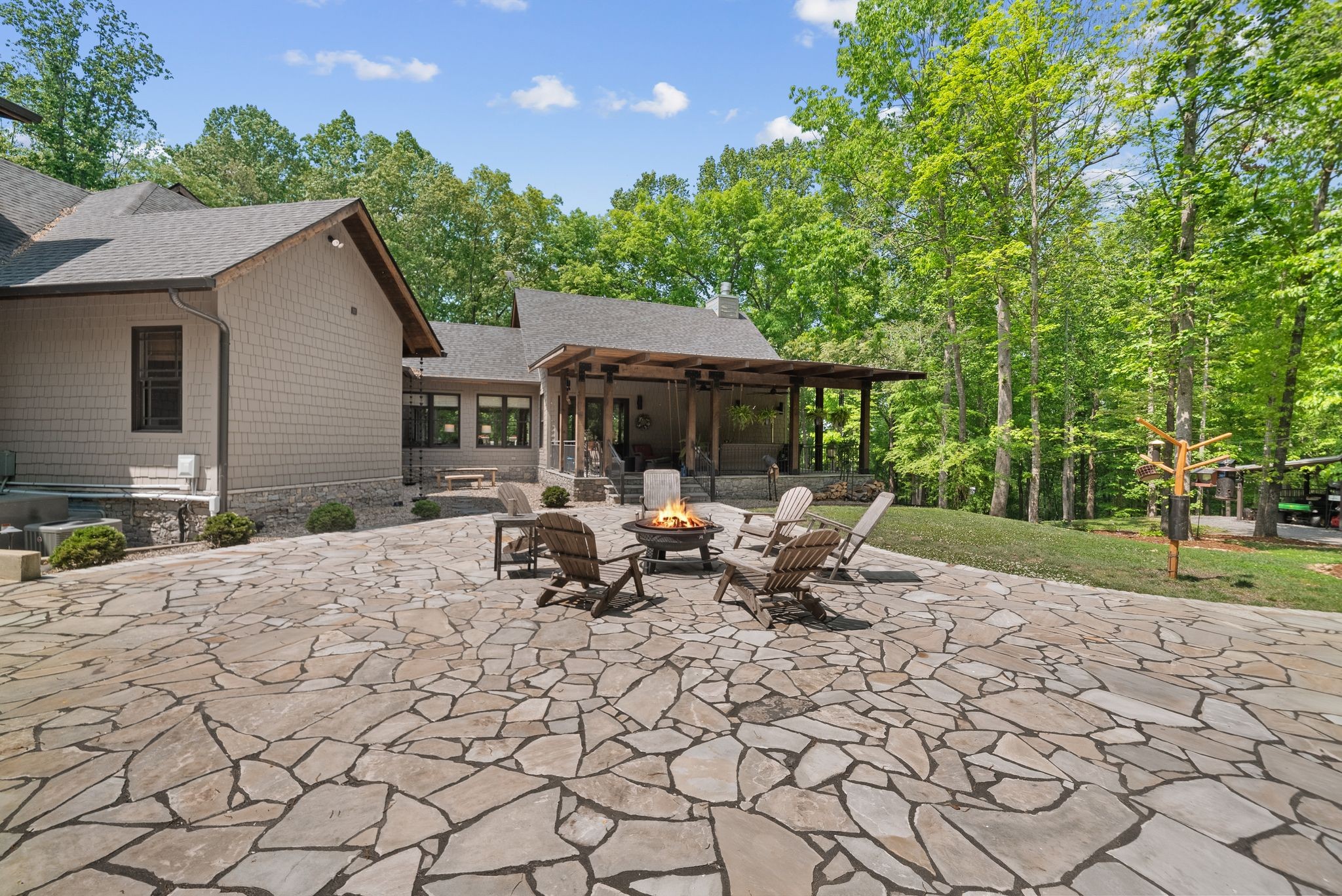5621 Parker Branch Trl
