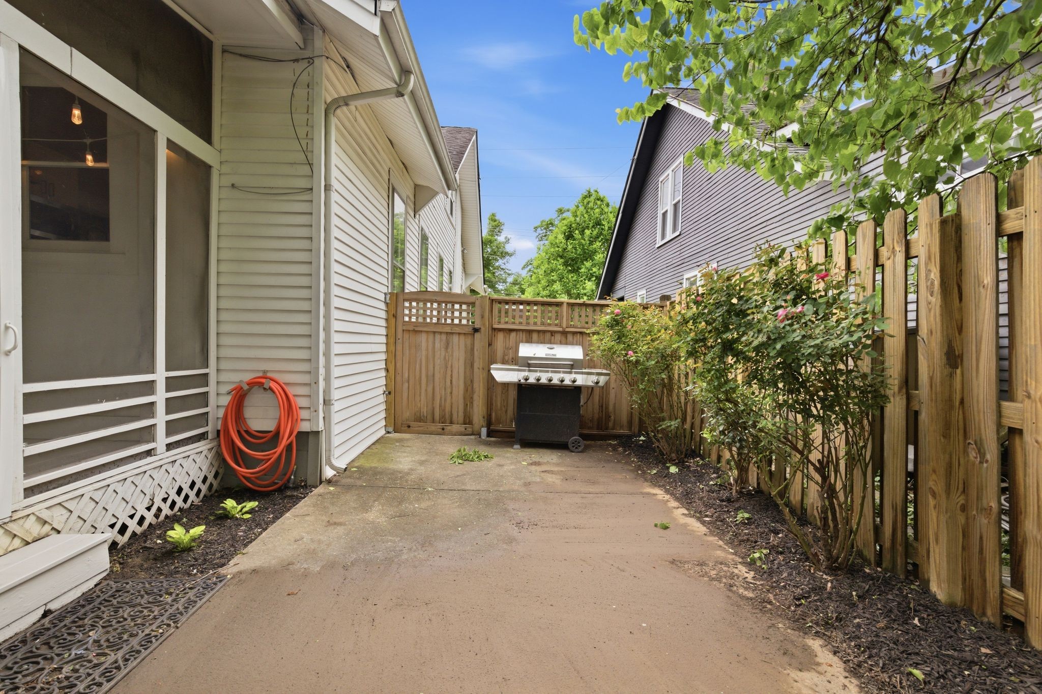 306 McCall St