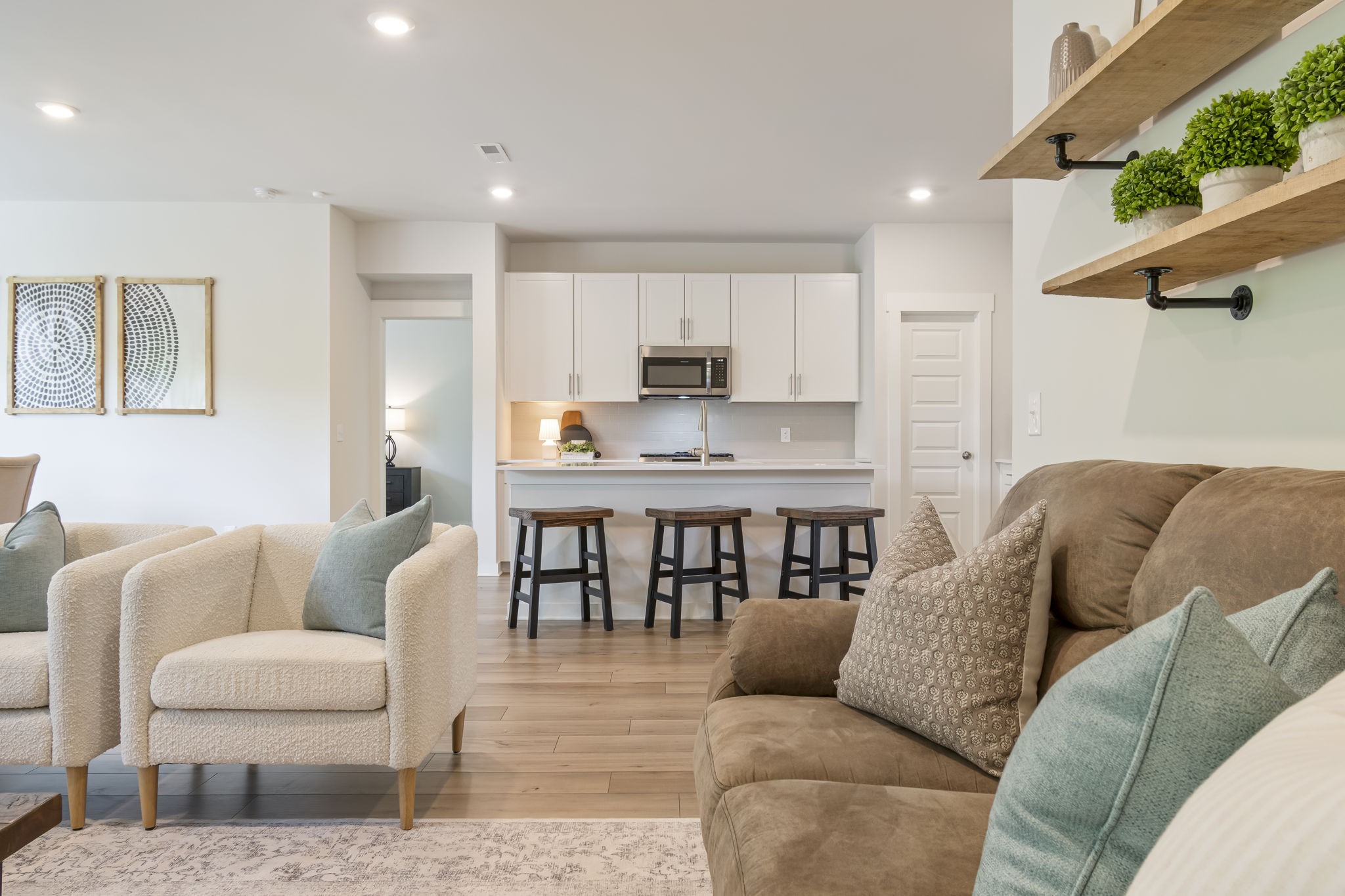 1029 Ewell Farm Cir