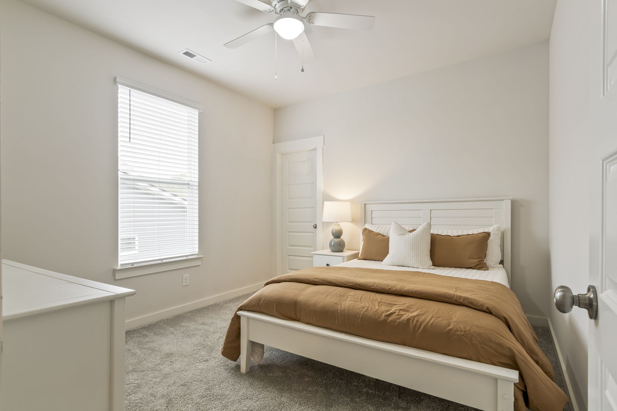1029 Ewell Farm Cir