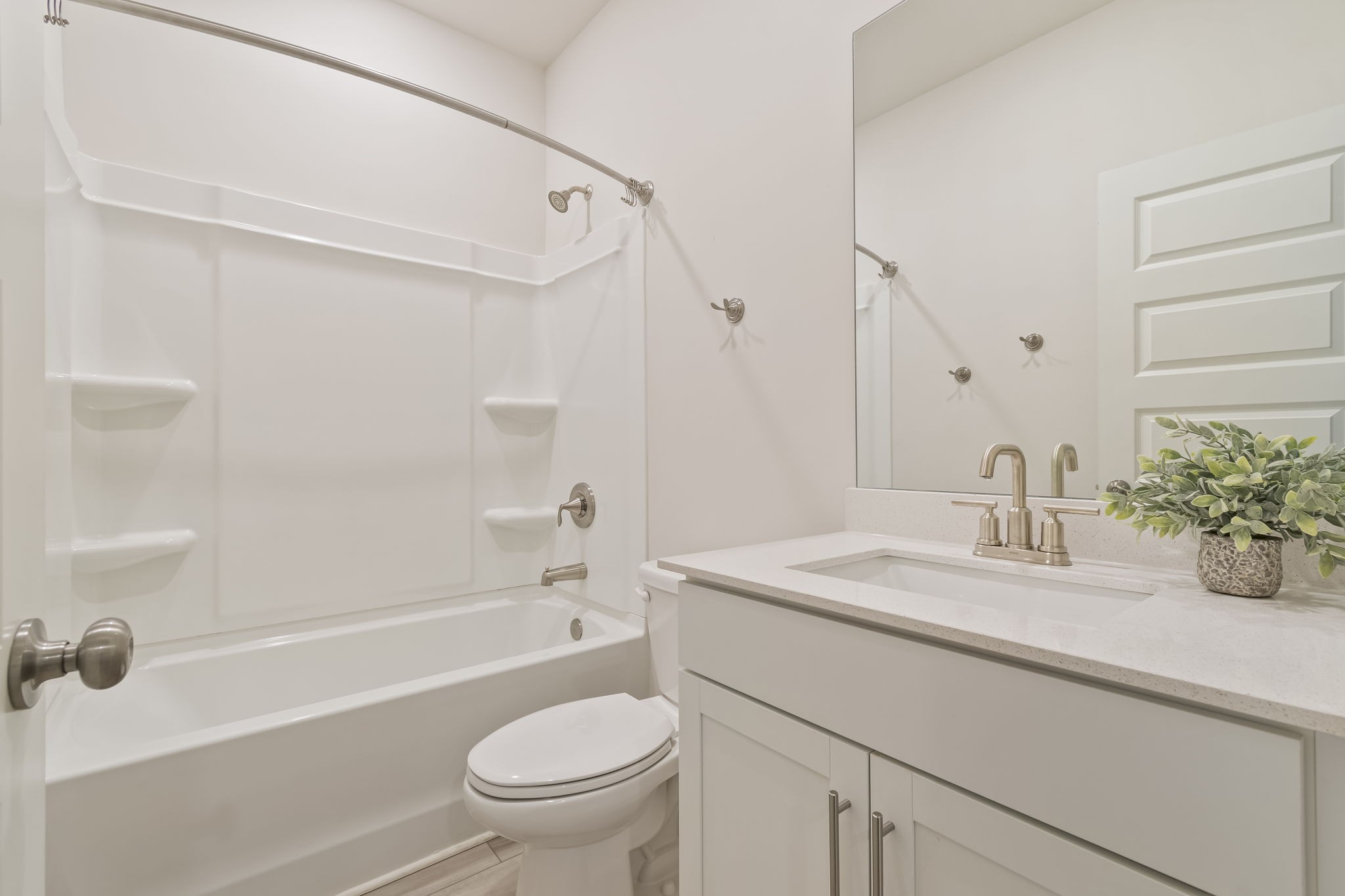 1029 Ewell Farm Cir