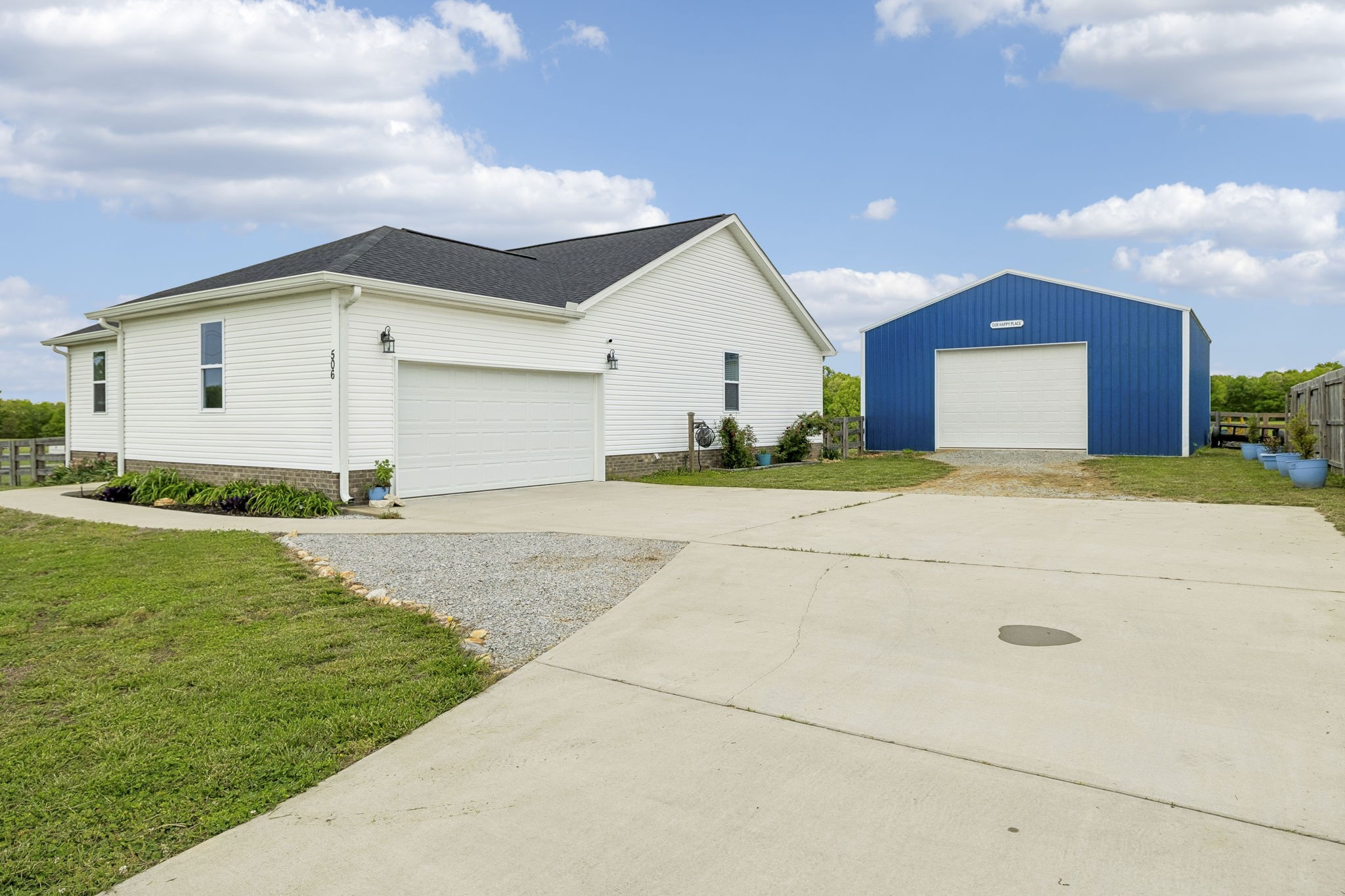 506 N Point Dr