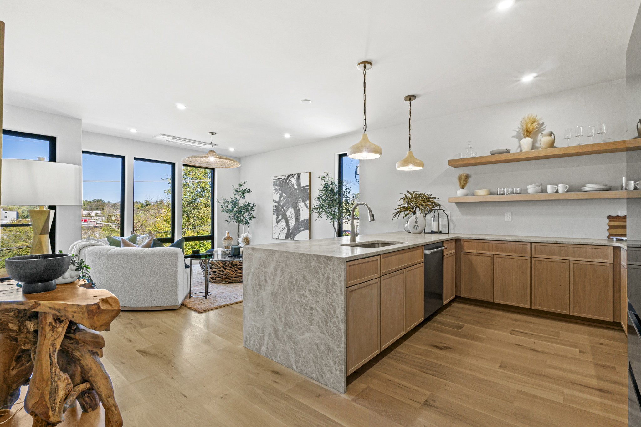 106 Grizzard Ave Unit: 3