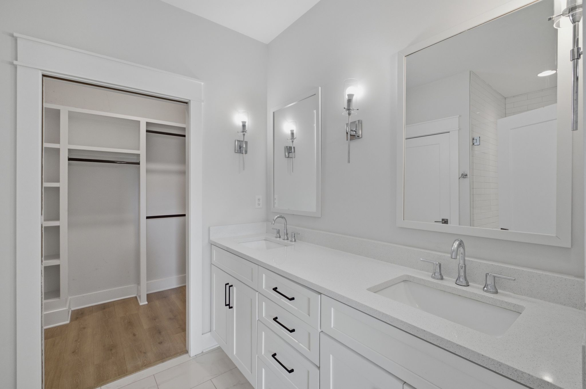 105 Duke St Unit: 6
