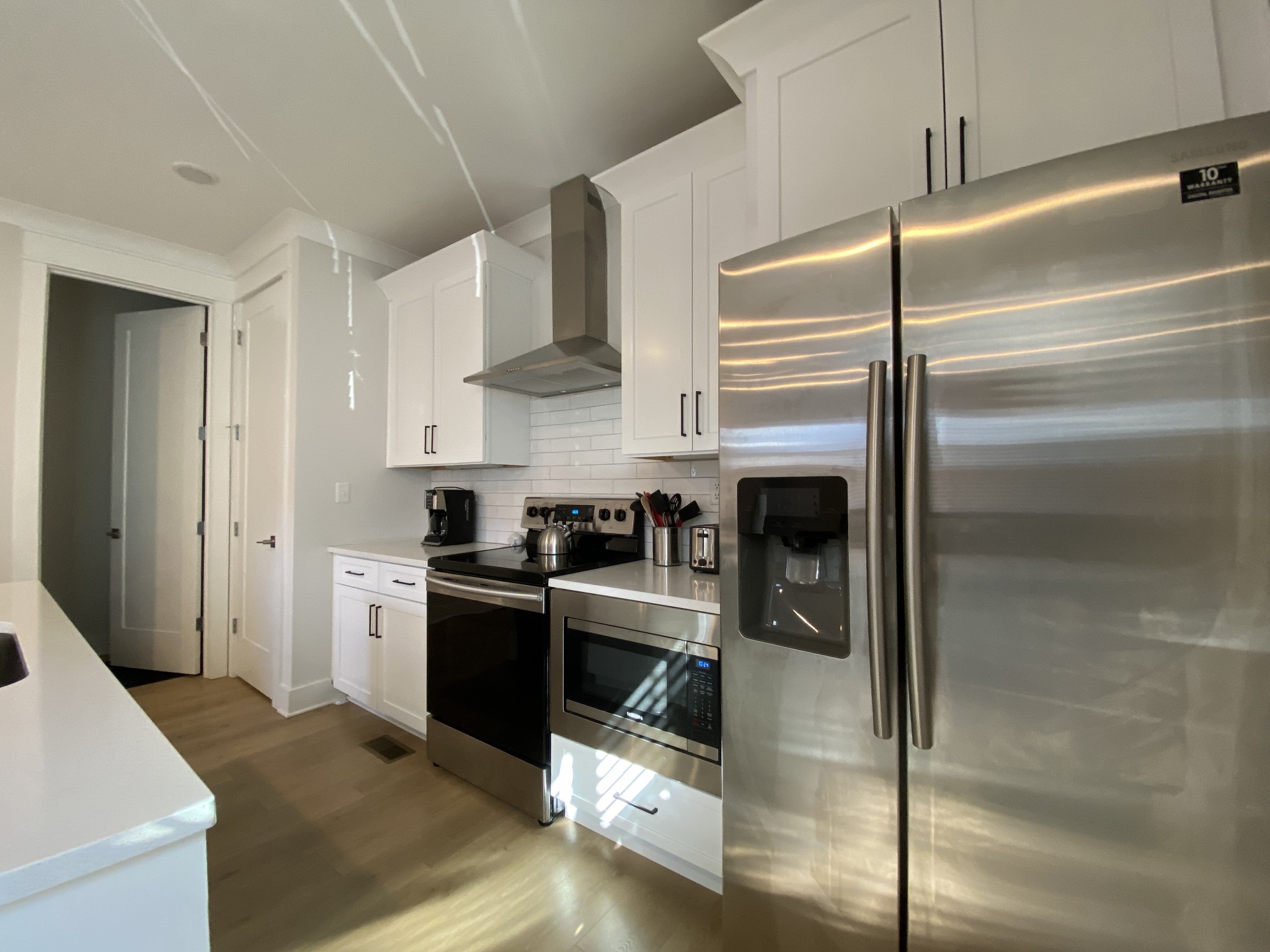 105 Duke St Unit: 6