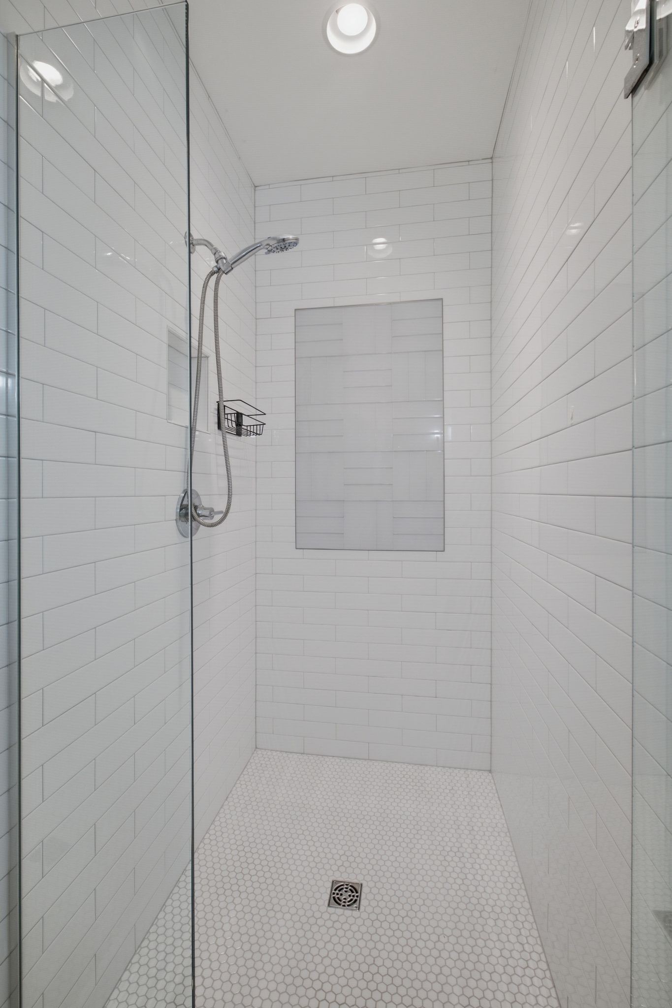 105 Duke St Unit: 6