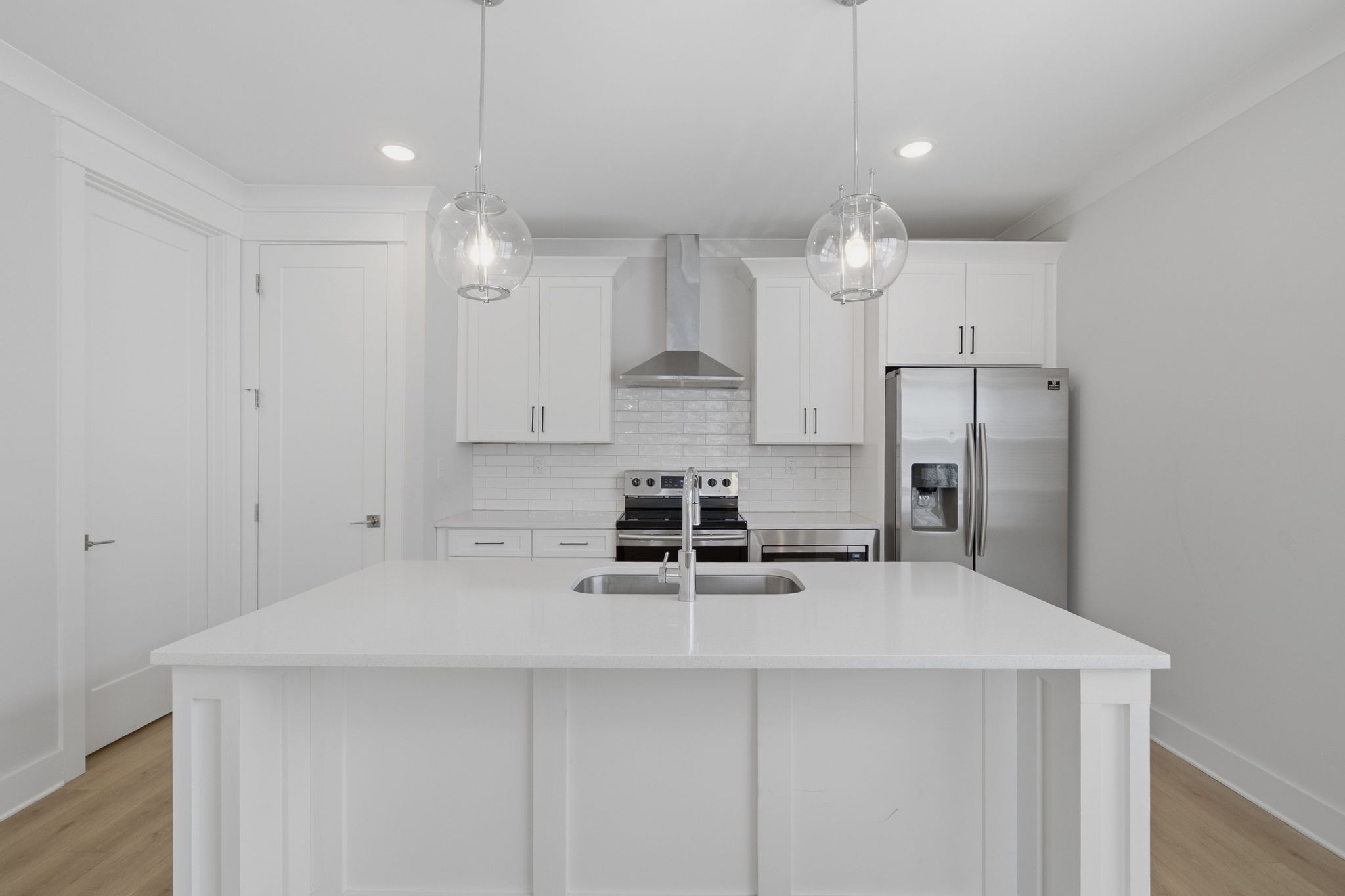 105 Duke St Unit: 6
