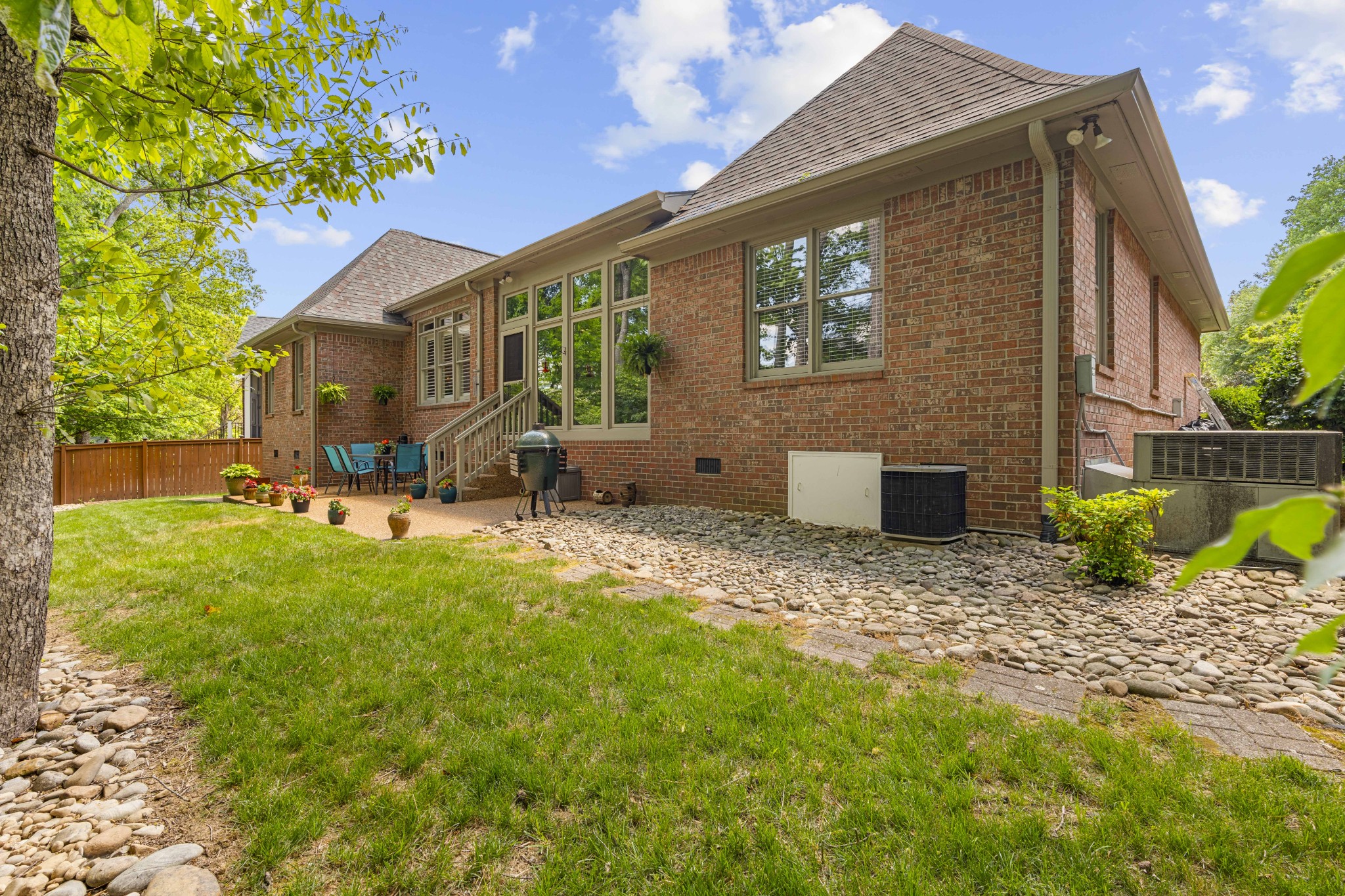 340 Julianna Cir