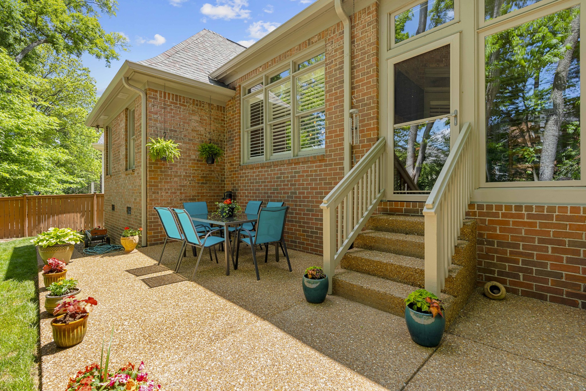 340 Julianna Cir