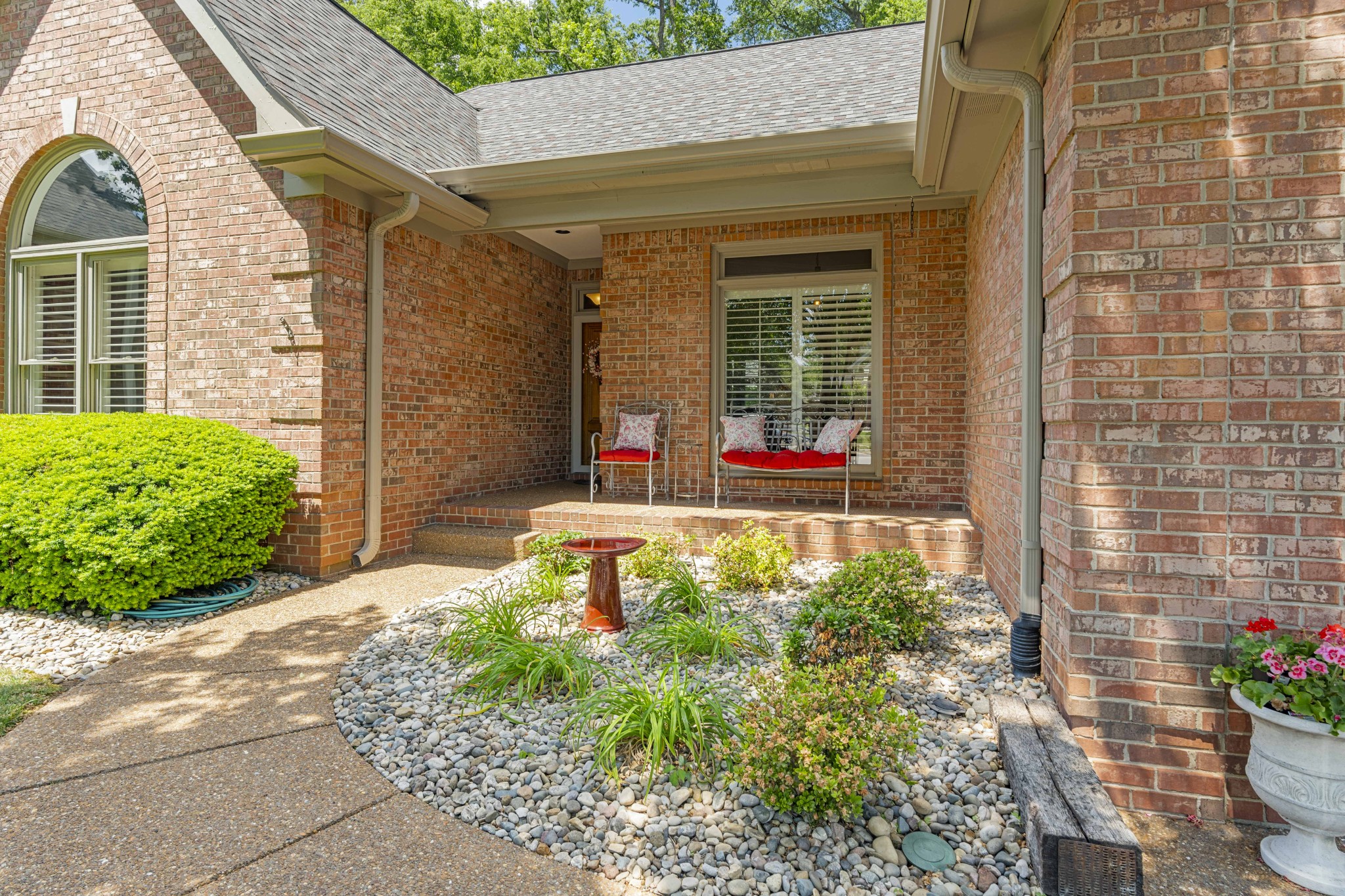 340 Julianna Cir
