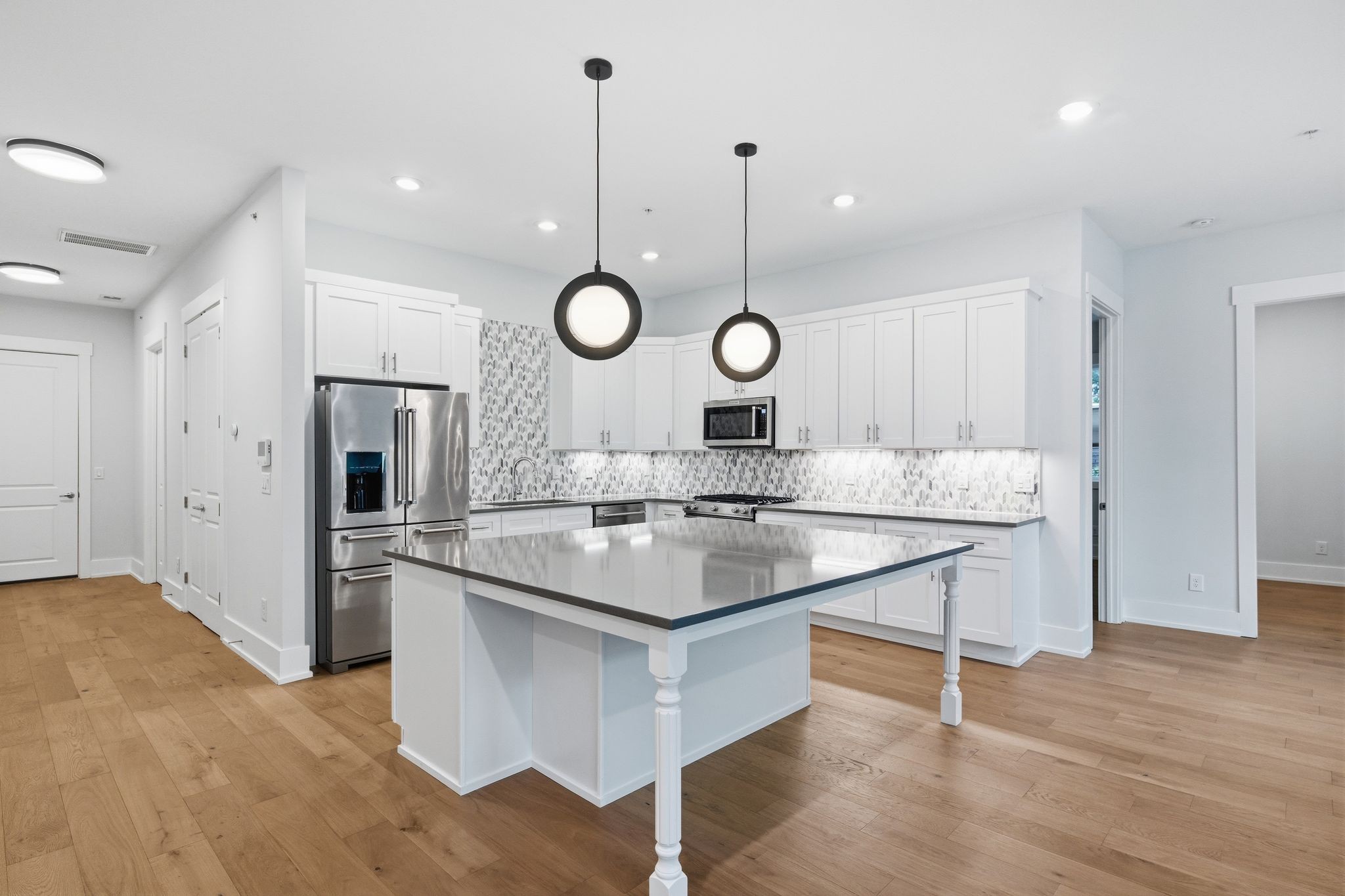 119 Acklen Park Dr Unit: 101