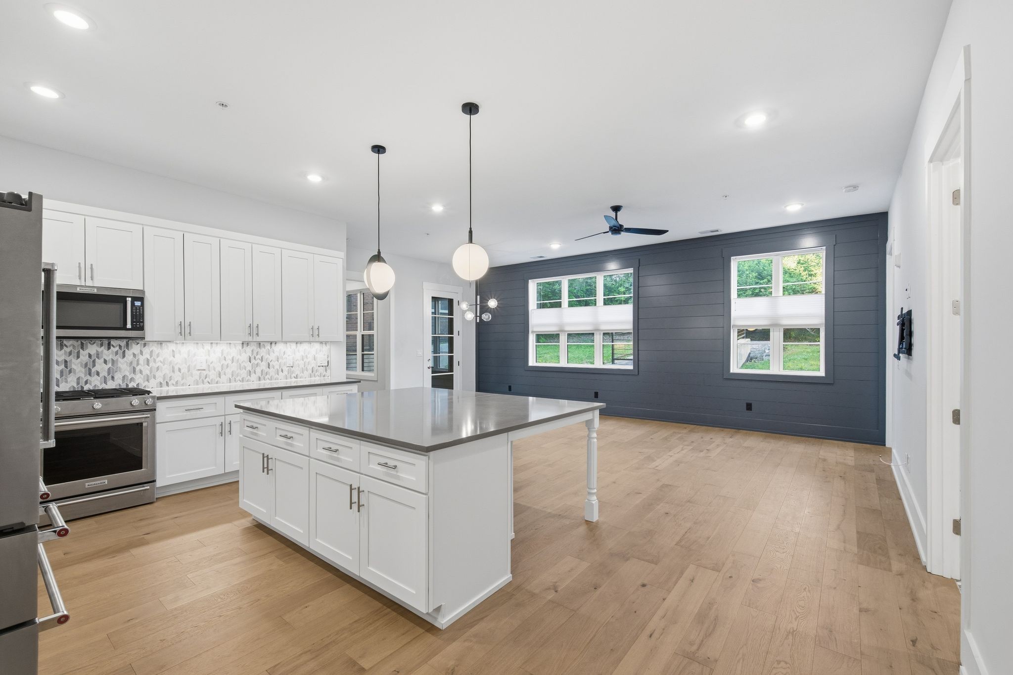119 Acklen Park Dr Unit: 101