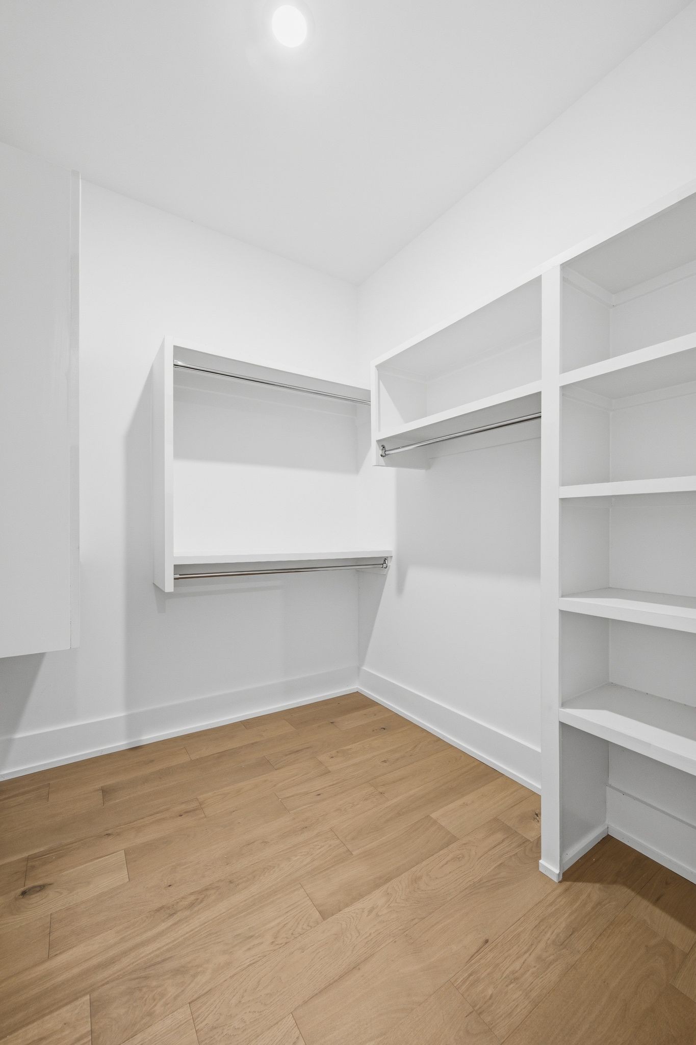 119 Acklen Park Dr Unit: 101