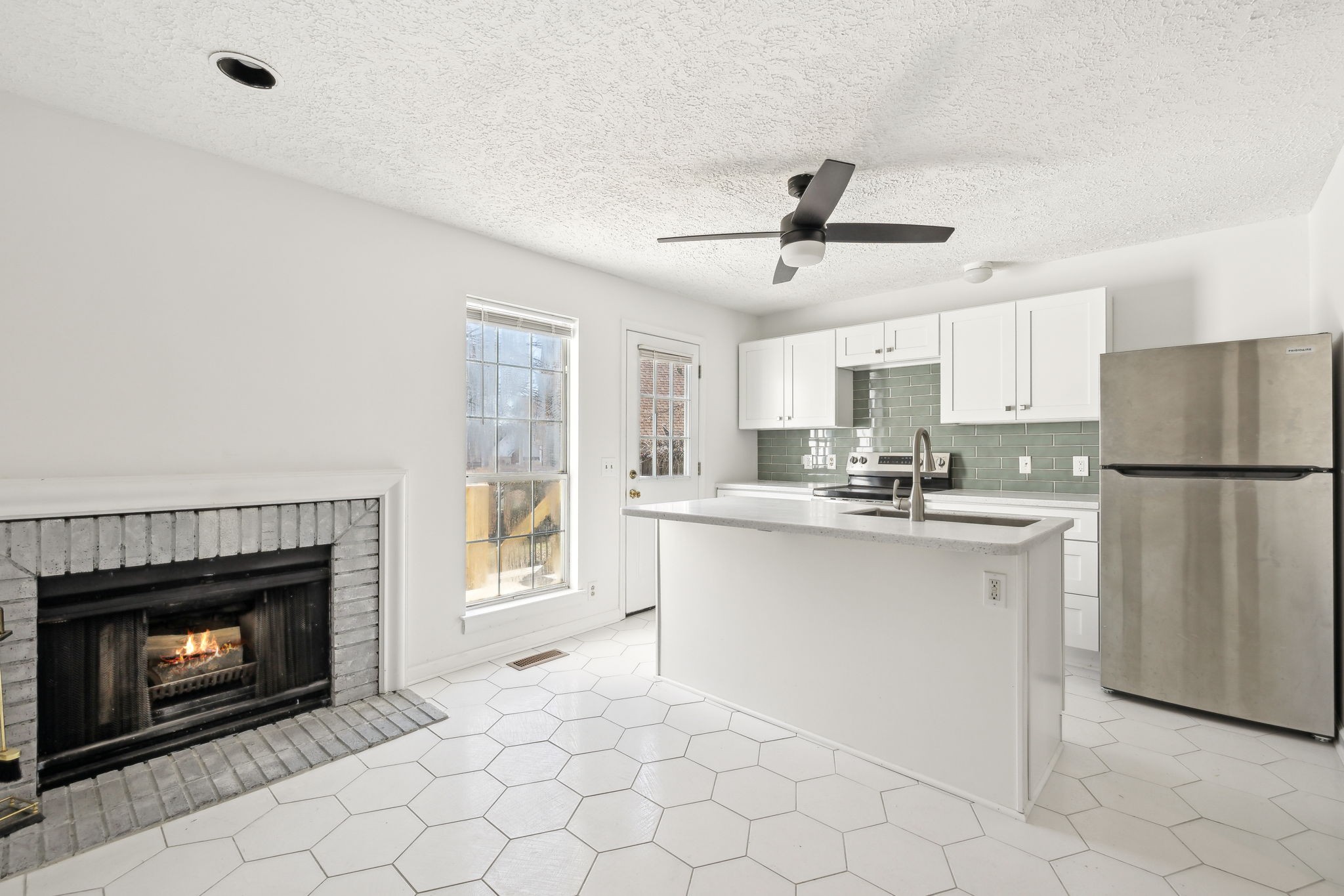 217 Walton Ferry Rd Unit: 108