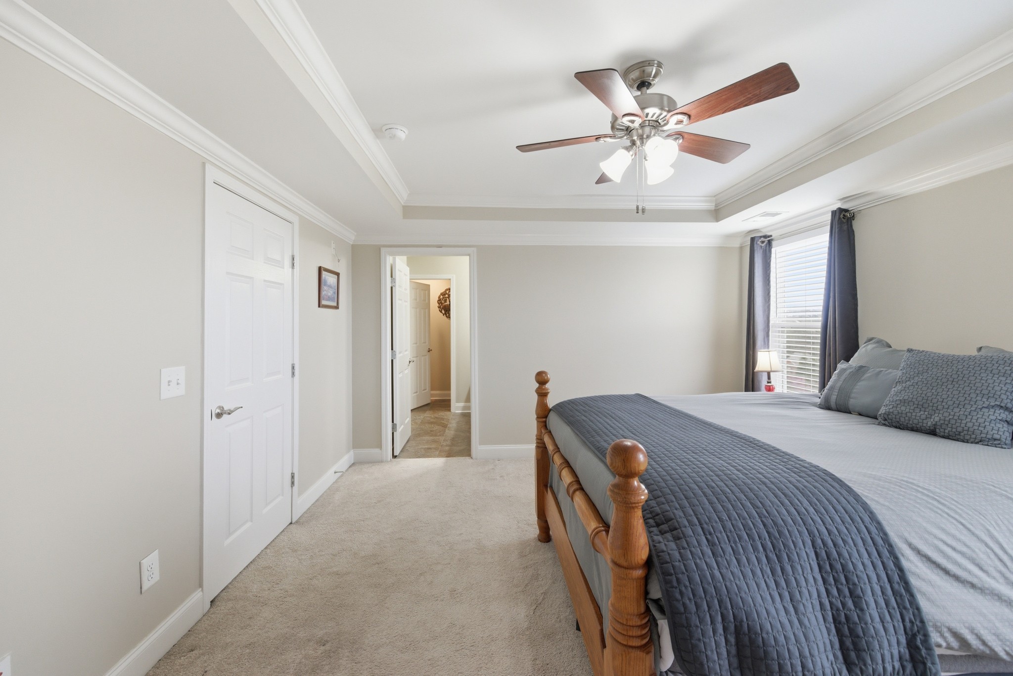 110 Irvine Ln