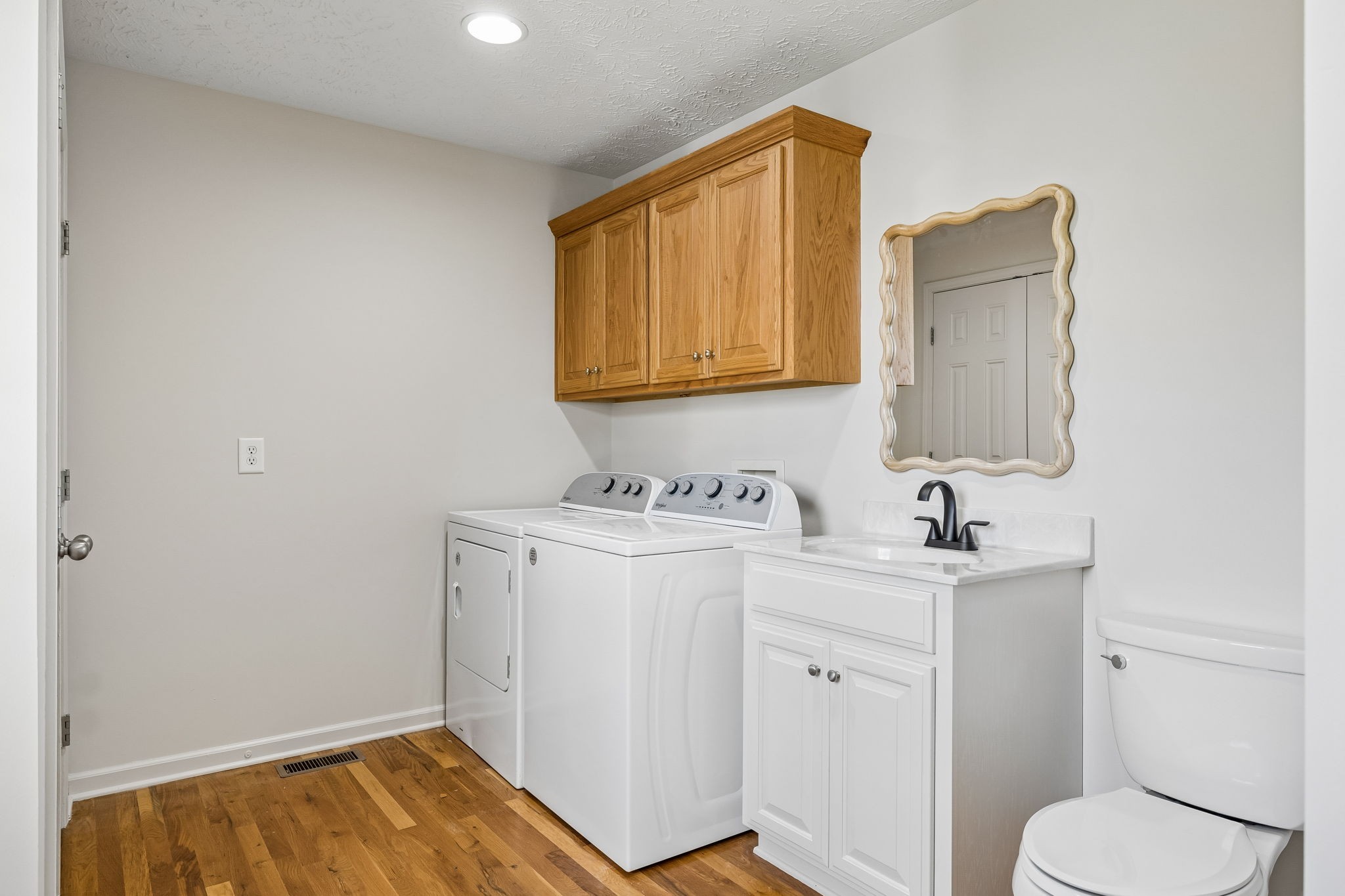 7899 W Lick Creek Rd