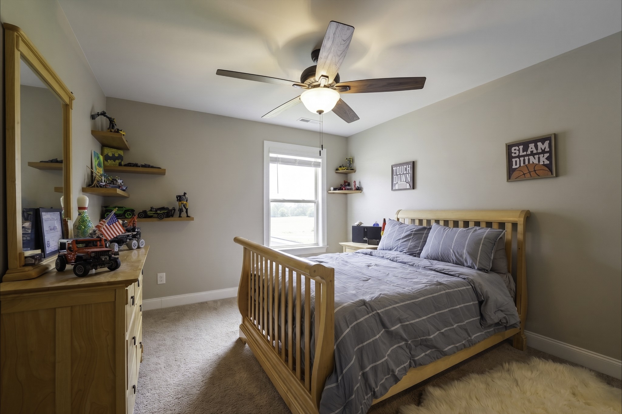 806 Chalkstone Ln