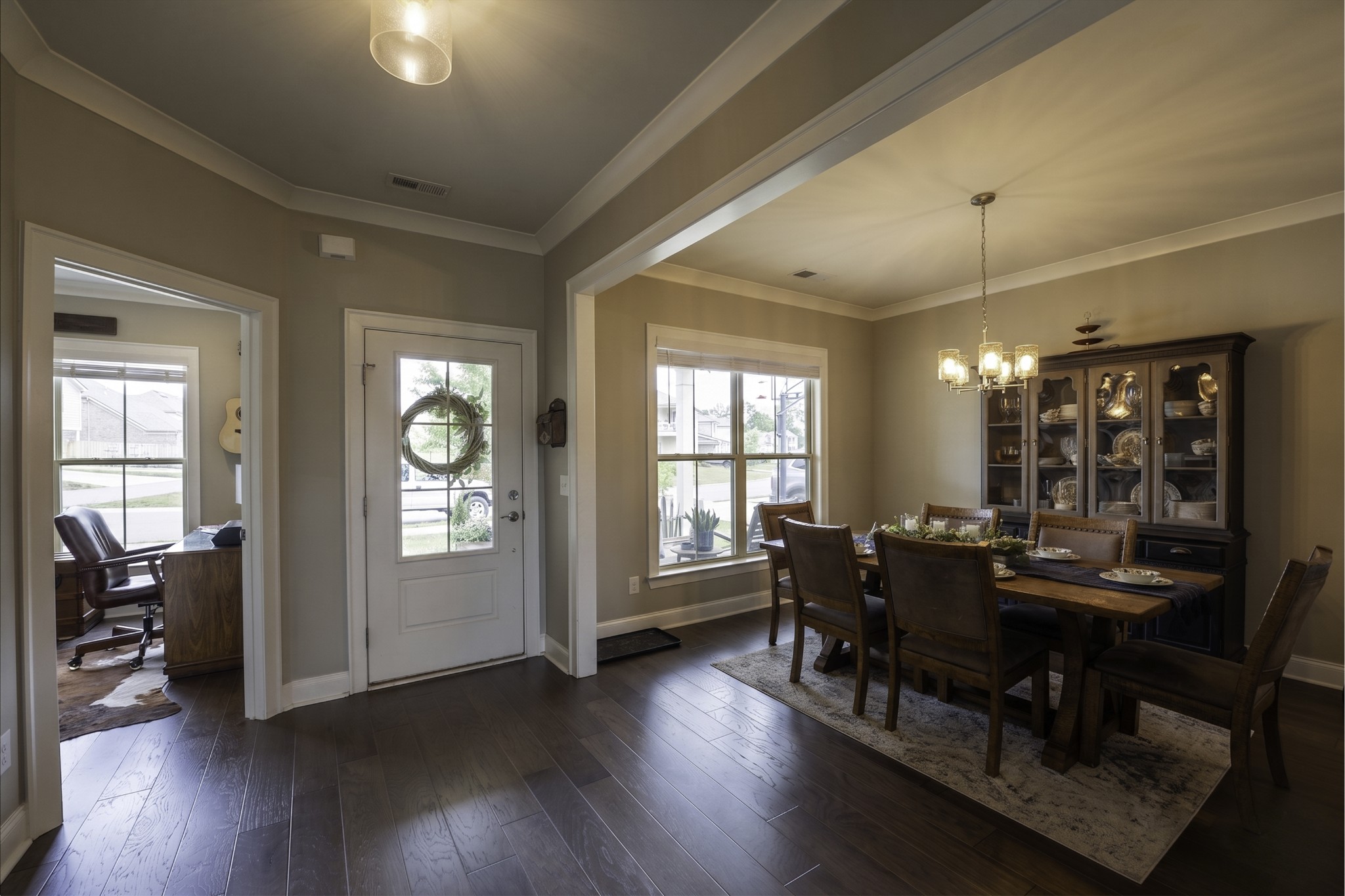 806 Chalkstone Ln