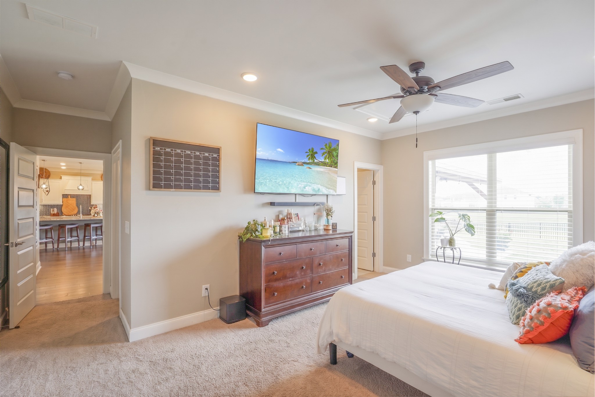 806 Chalkstone Ln