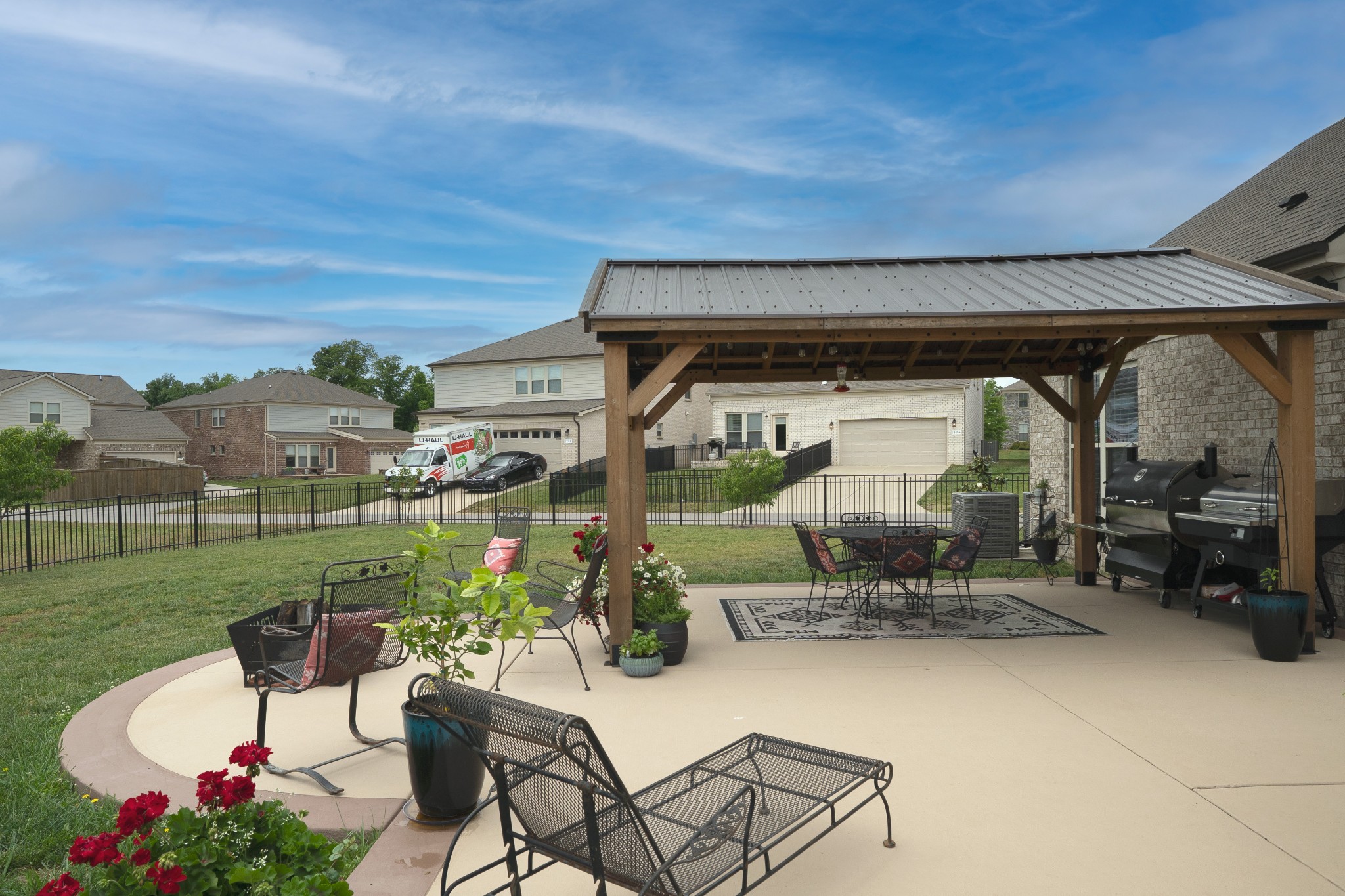 806 Chalkstone Ln