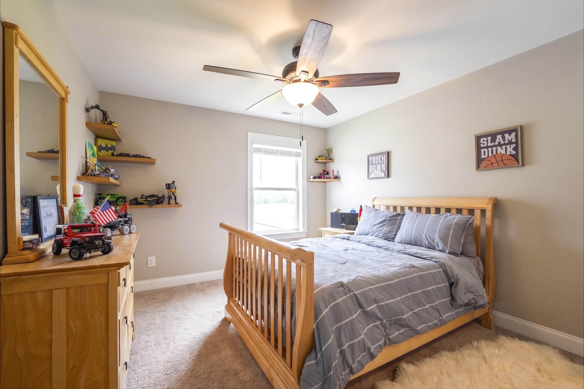 806 Chalkstone Ln