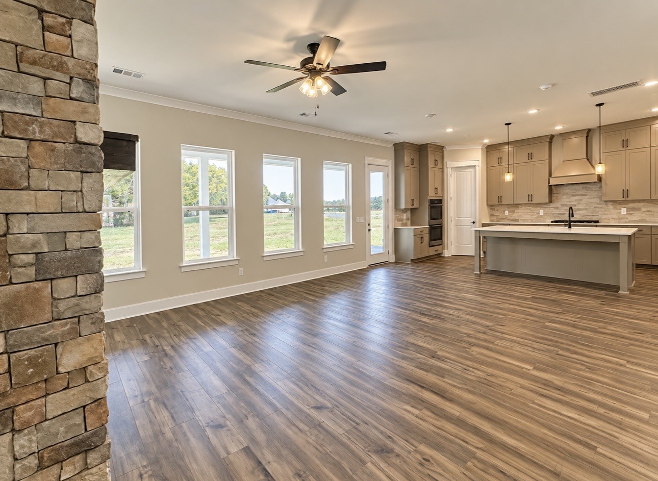 2905 Biloxi Ct