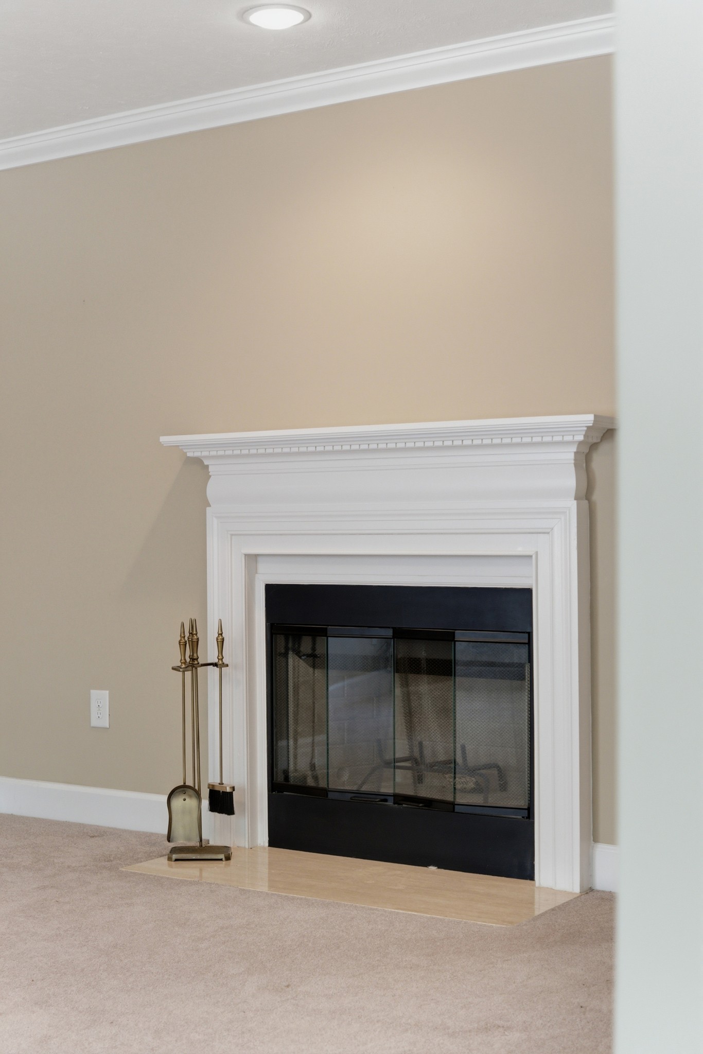 212 Highland Villa Cir