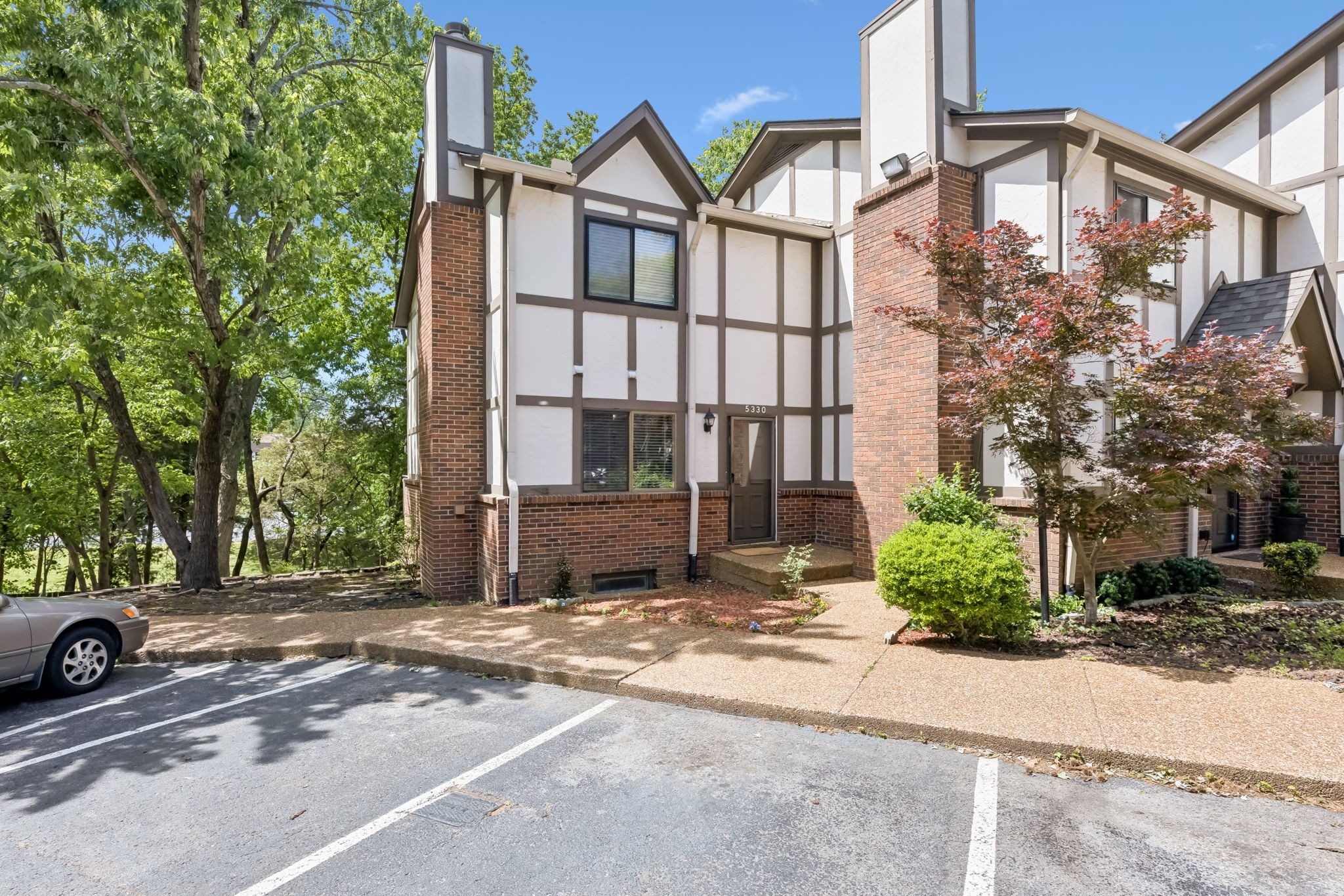 5330 Edmondson Pike