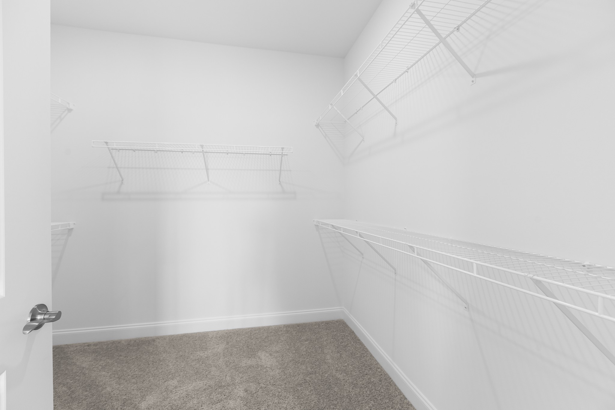 6743 Baroque Way