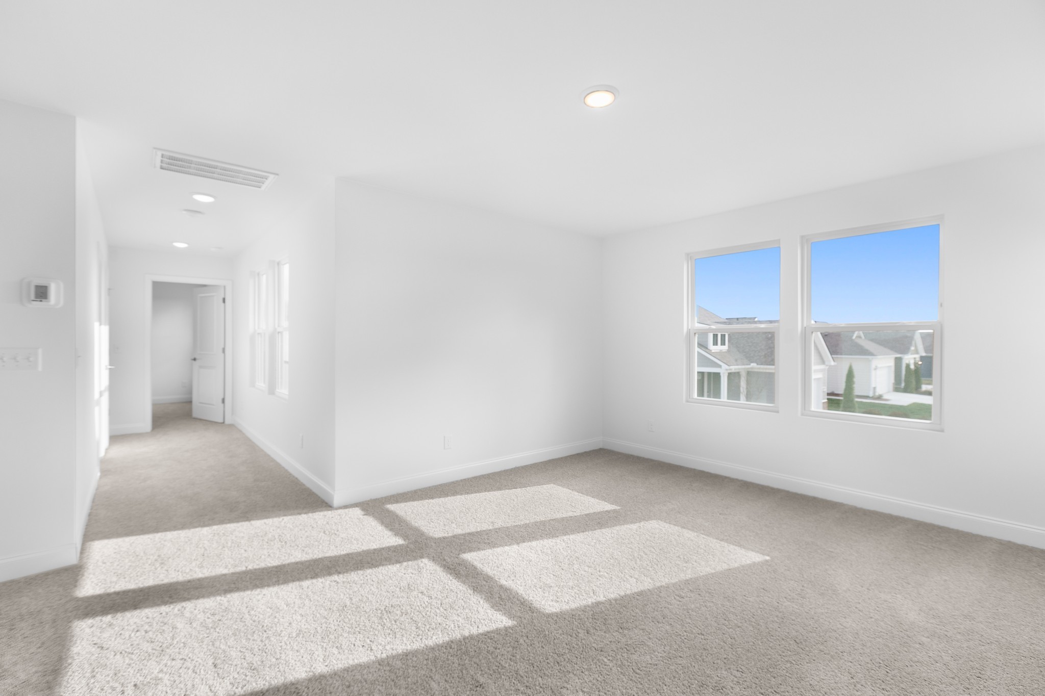 6743 Baroque Way