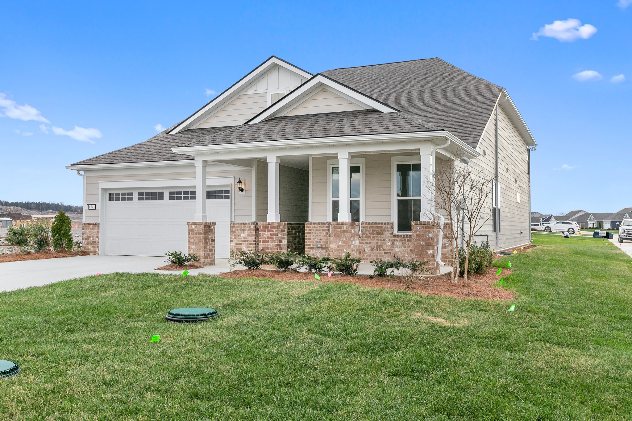 6743 Baroque Way