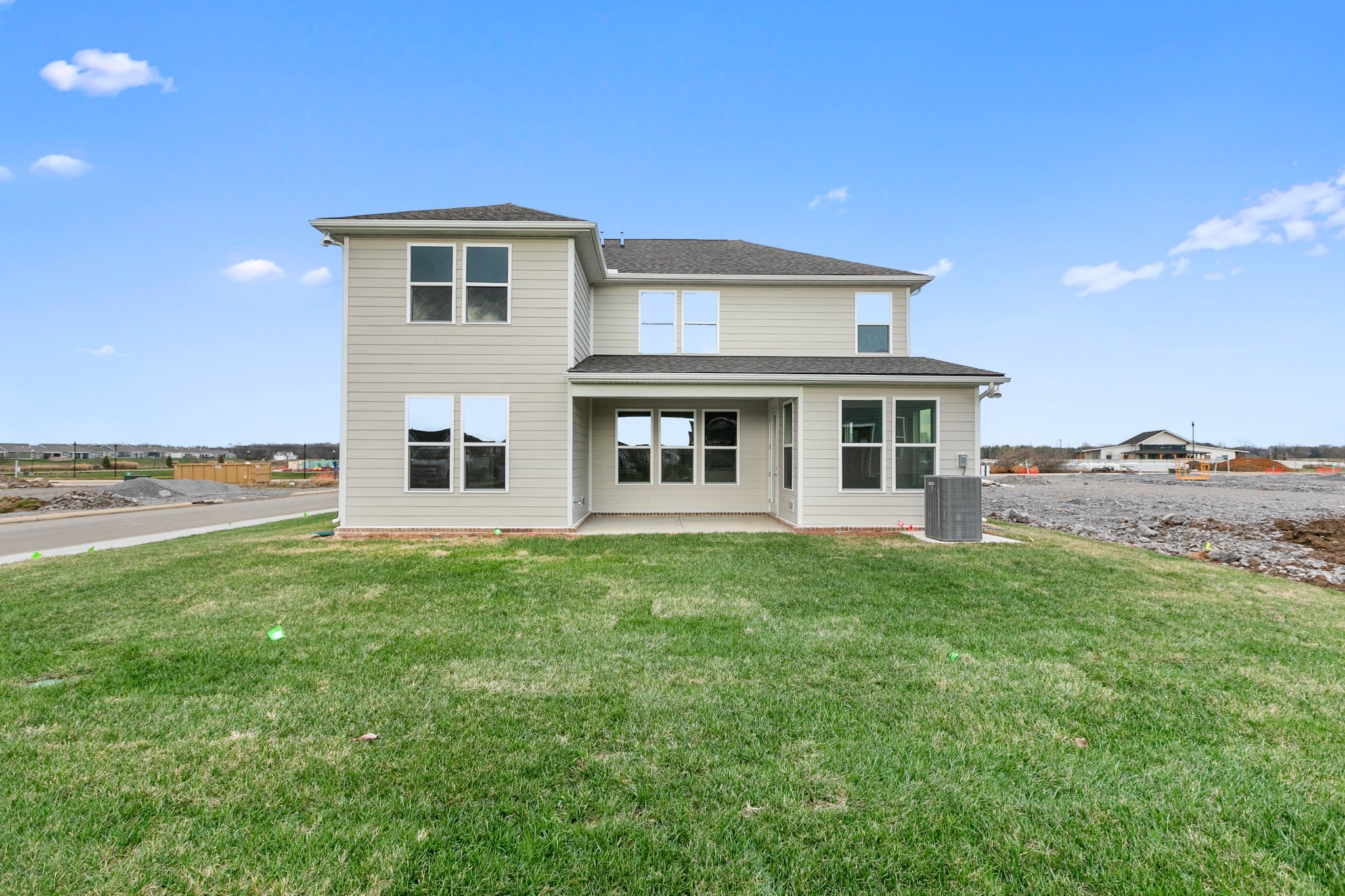 6743 Baroque Way