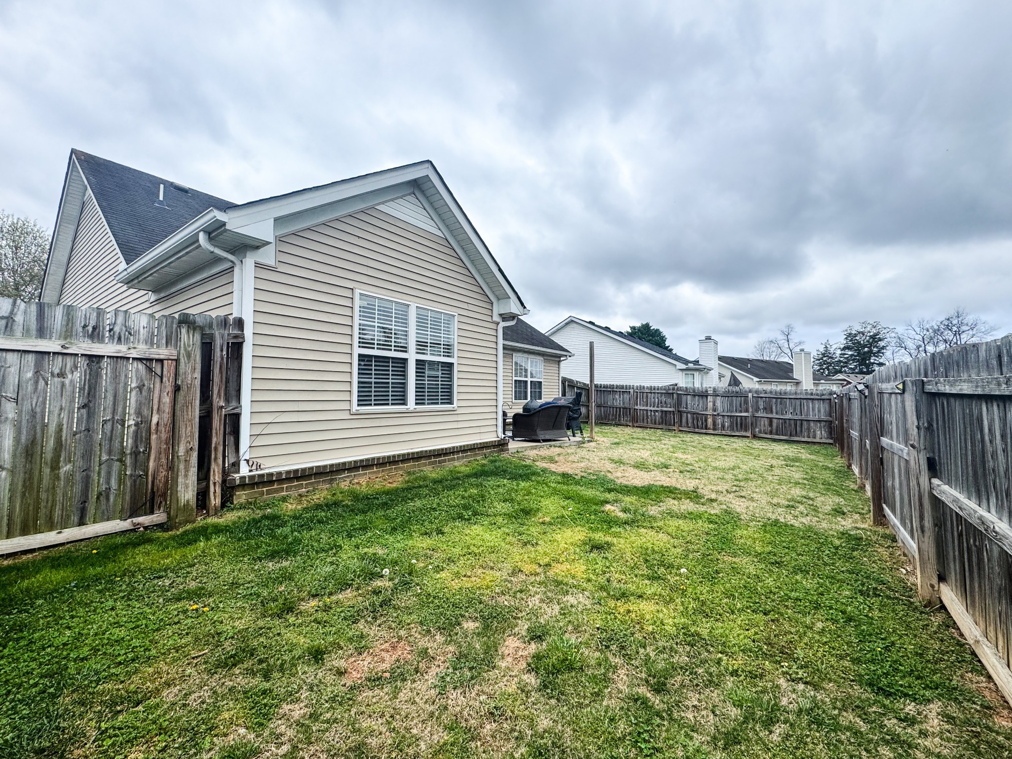 3326 Velvet Ct