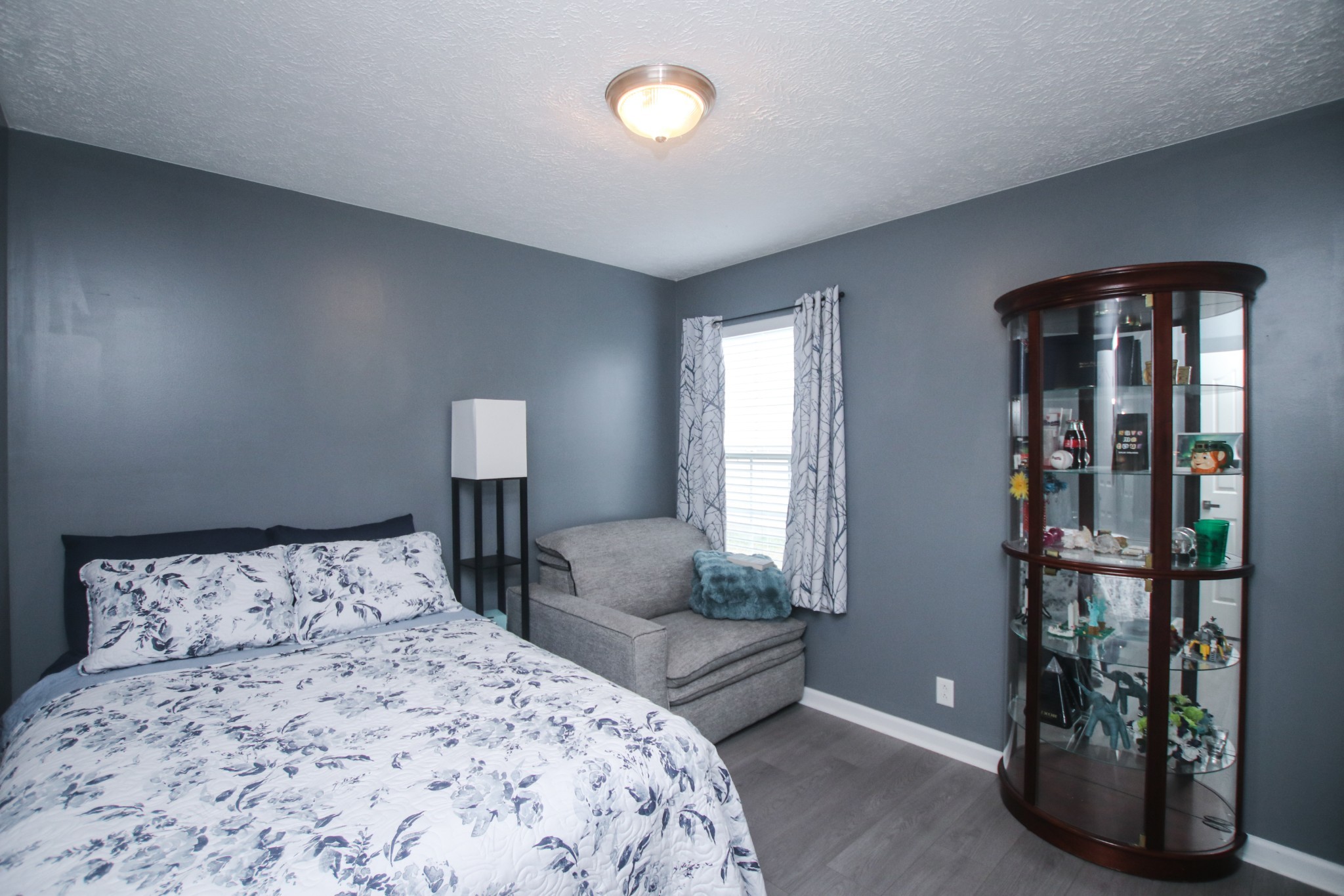 3326 Velvet Ct