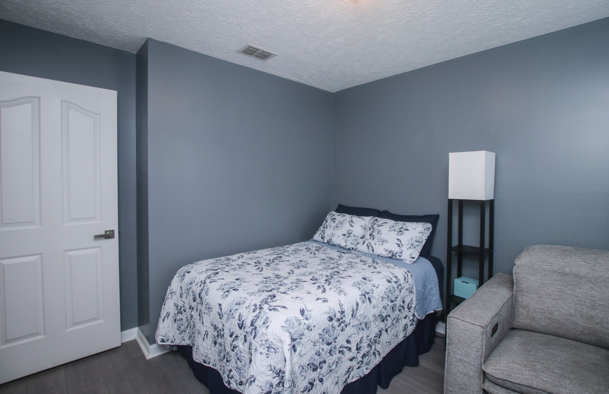 3326 Velvet Ct