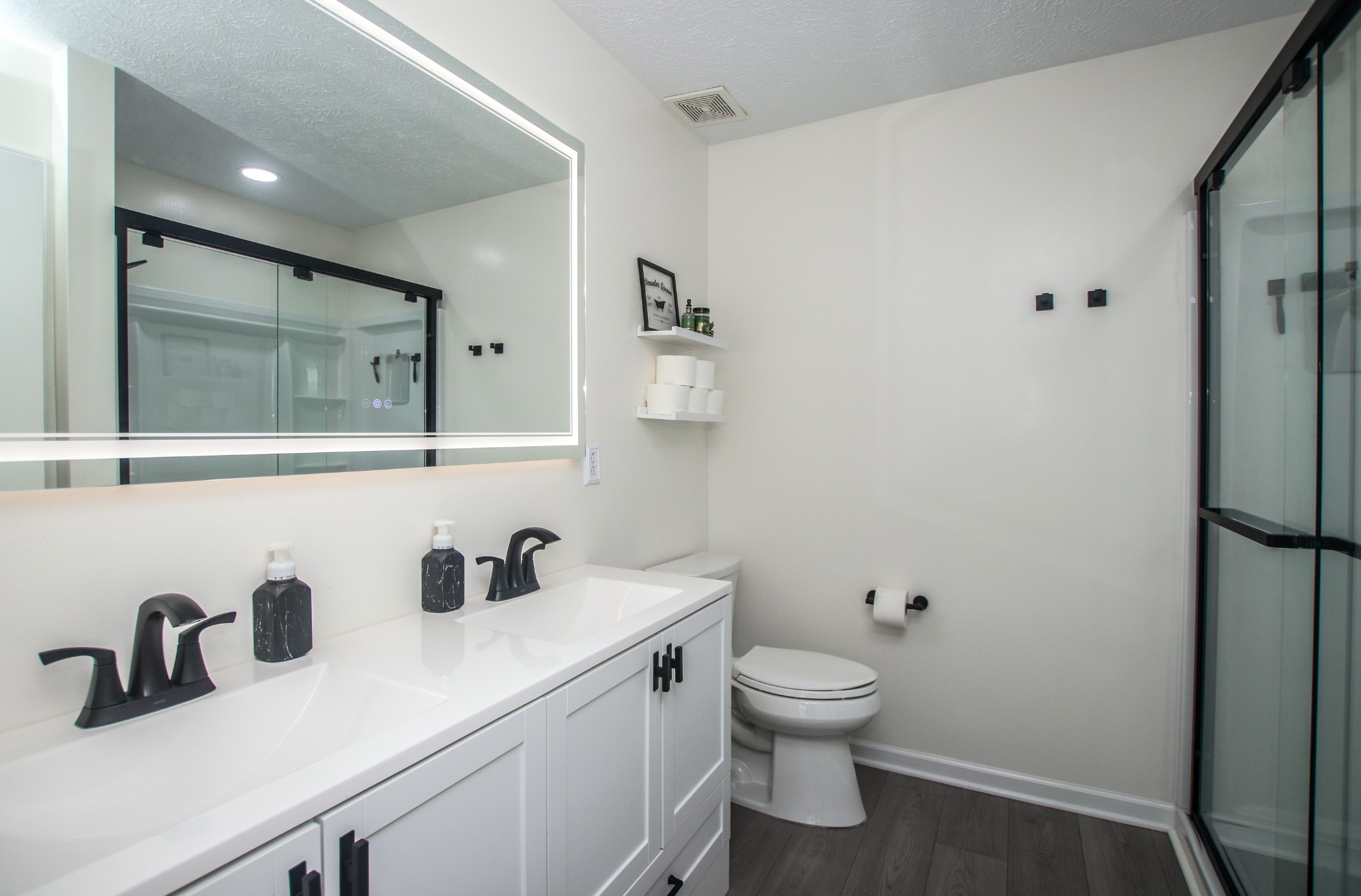3326 Velvet Ct