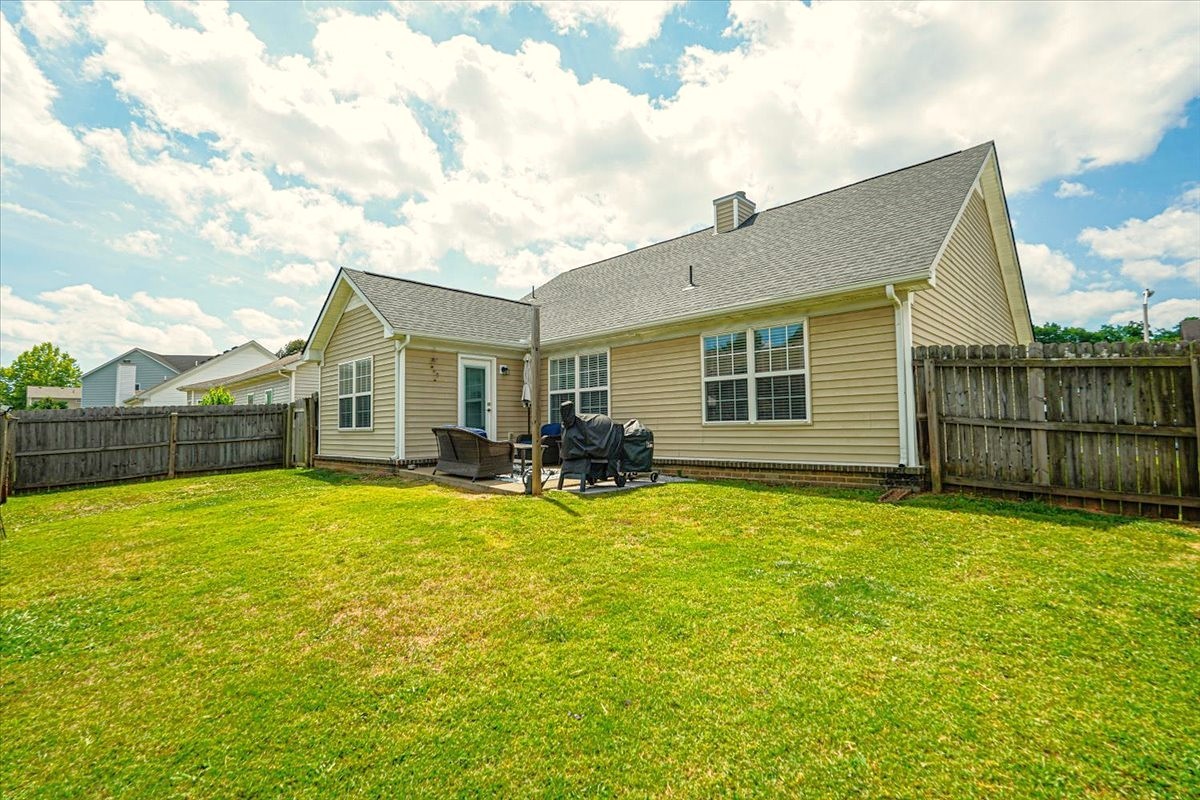 3326 Velvet Ct