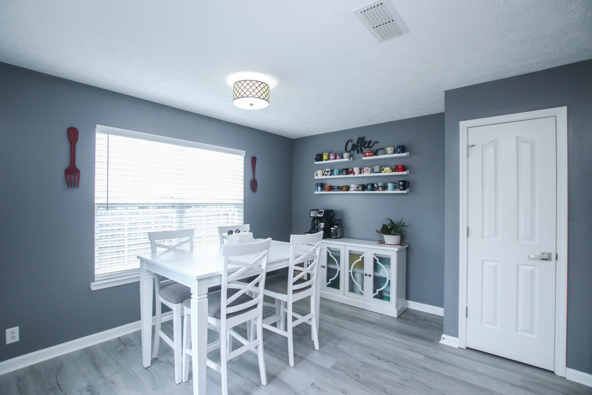 3326 Velvet Ct