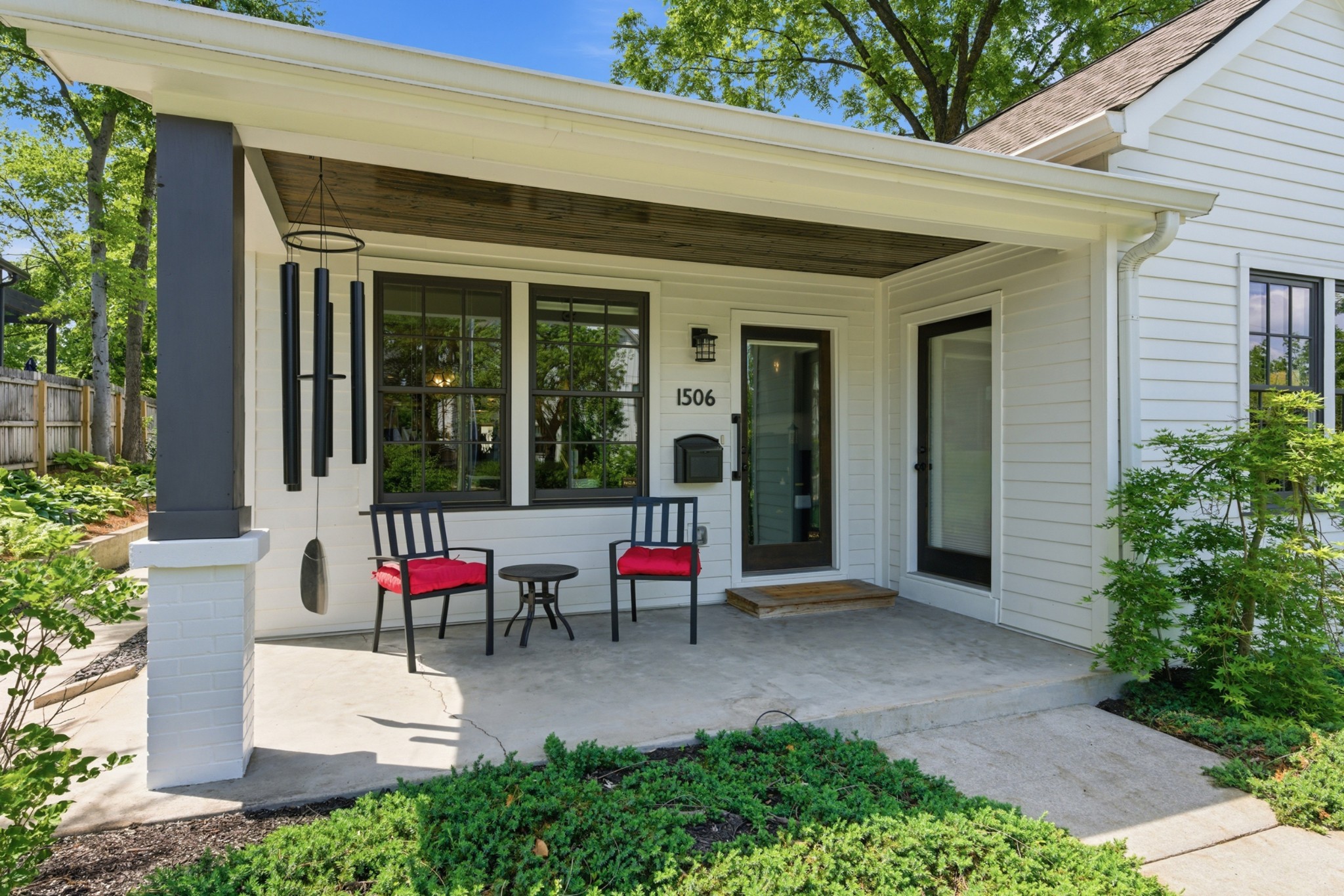1506 Shelby Ave