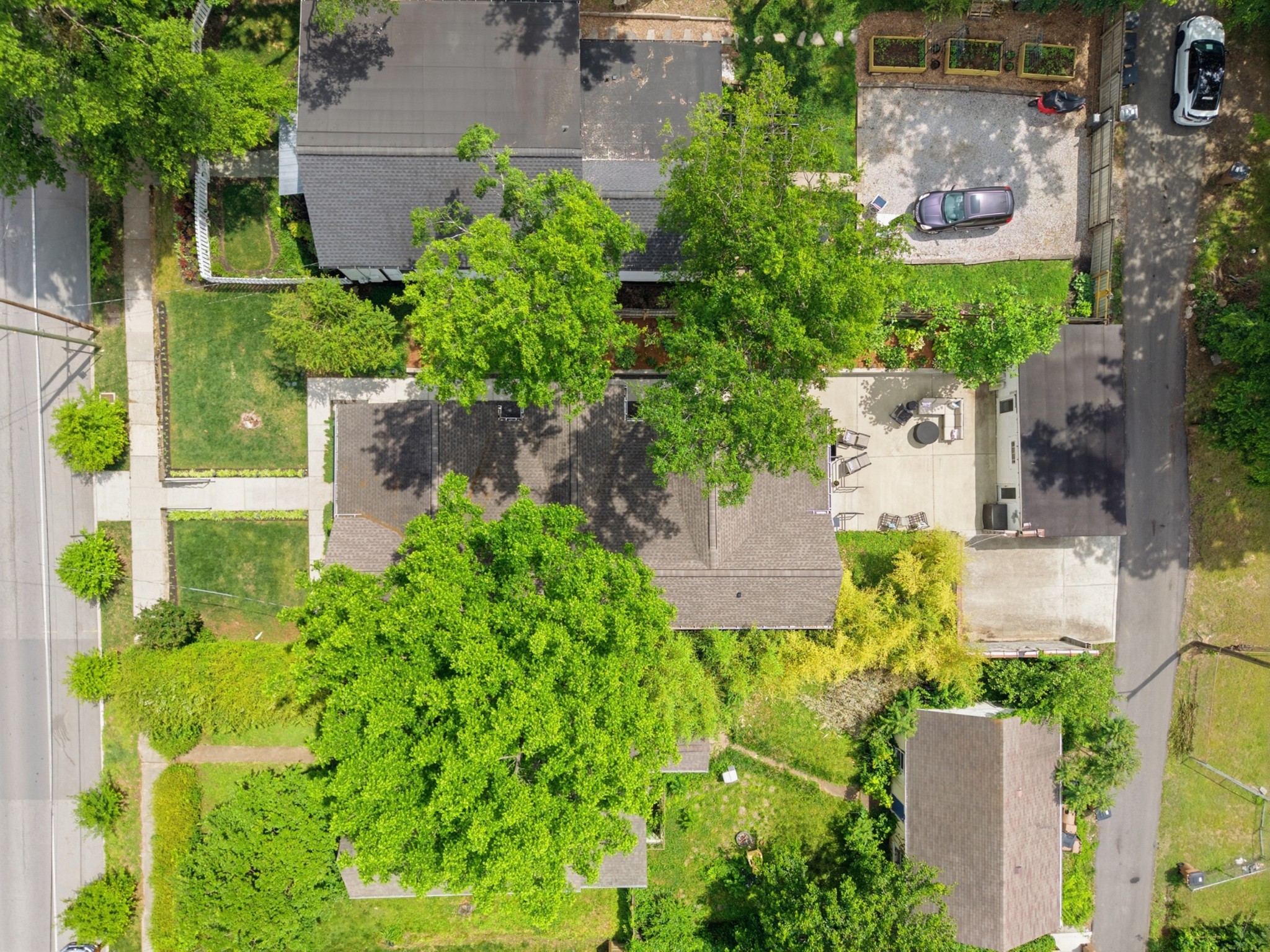 1506 Shelby Ave