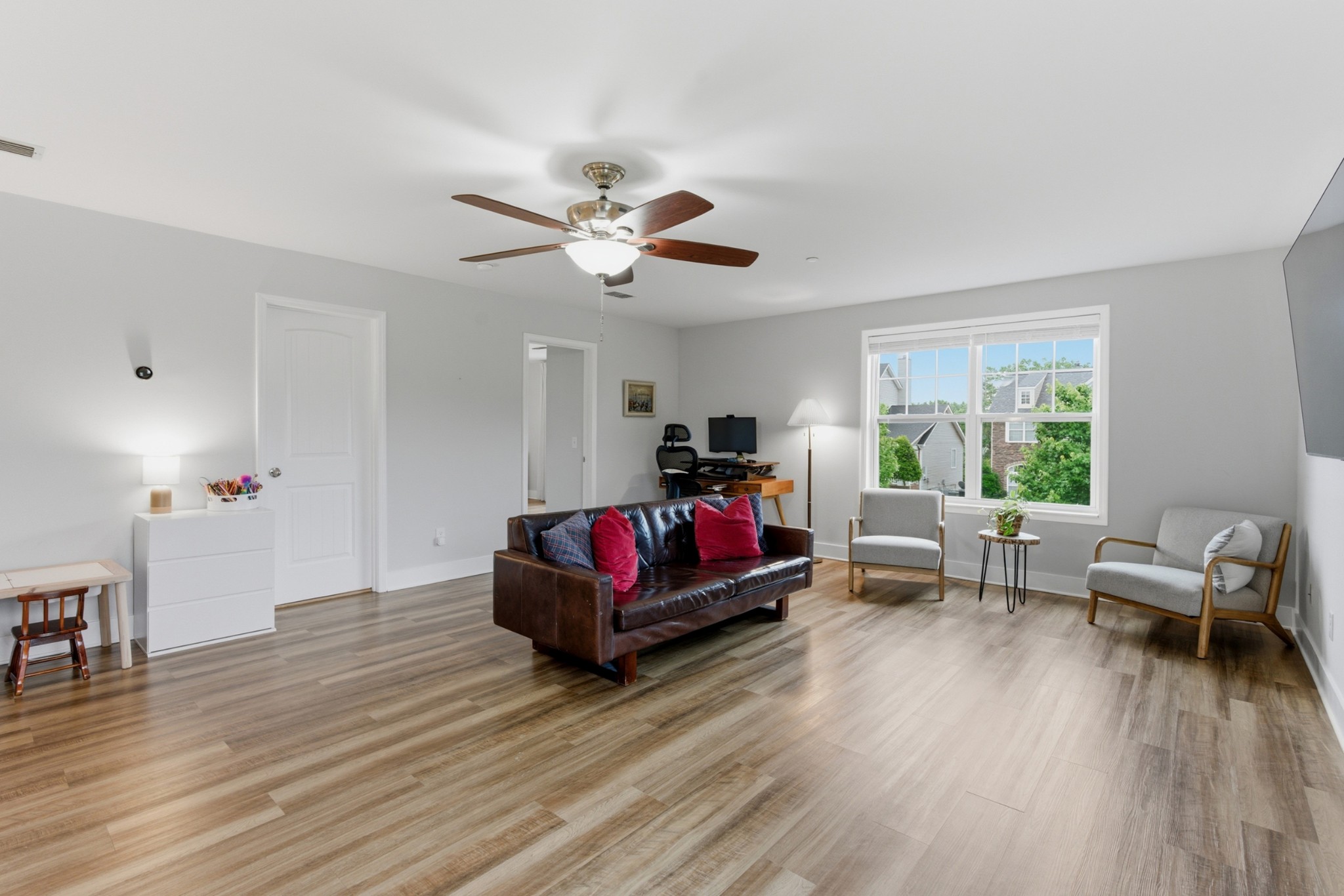 1303 Creekside Dr