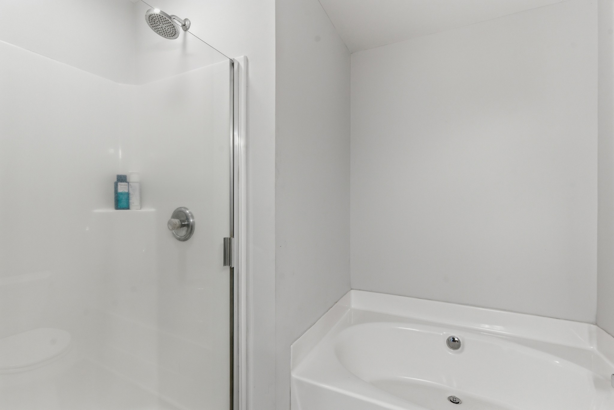 1303 Creekside Dr