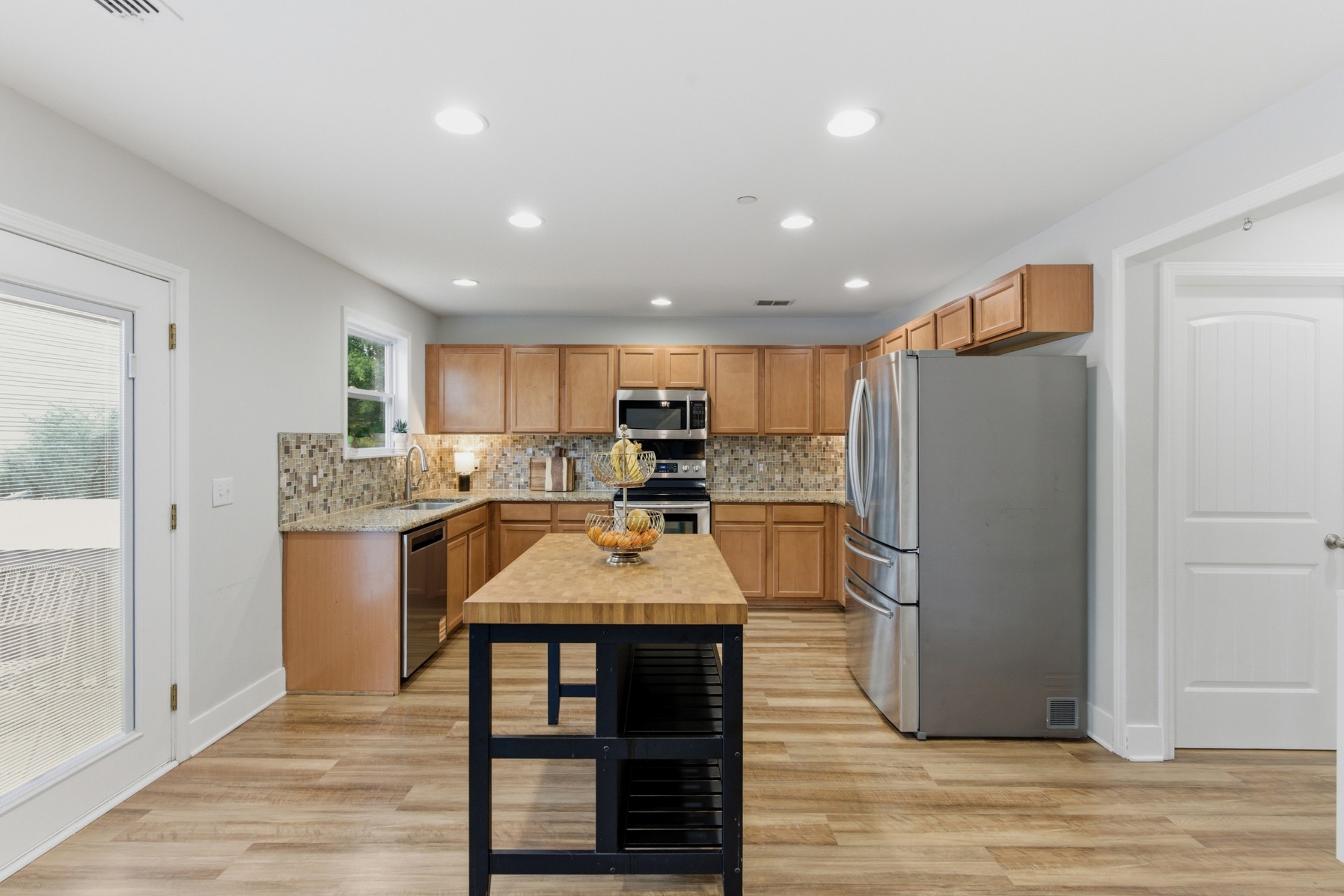 1303 Creekside Dr