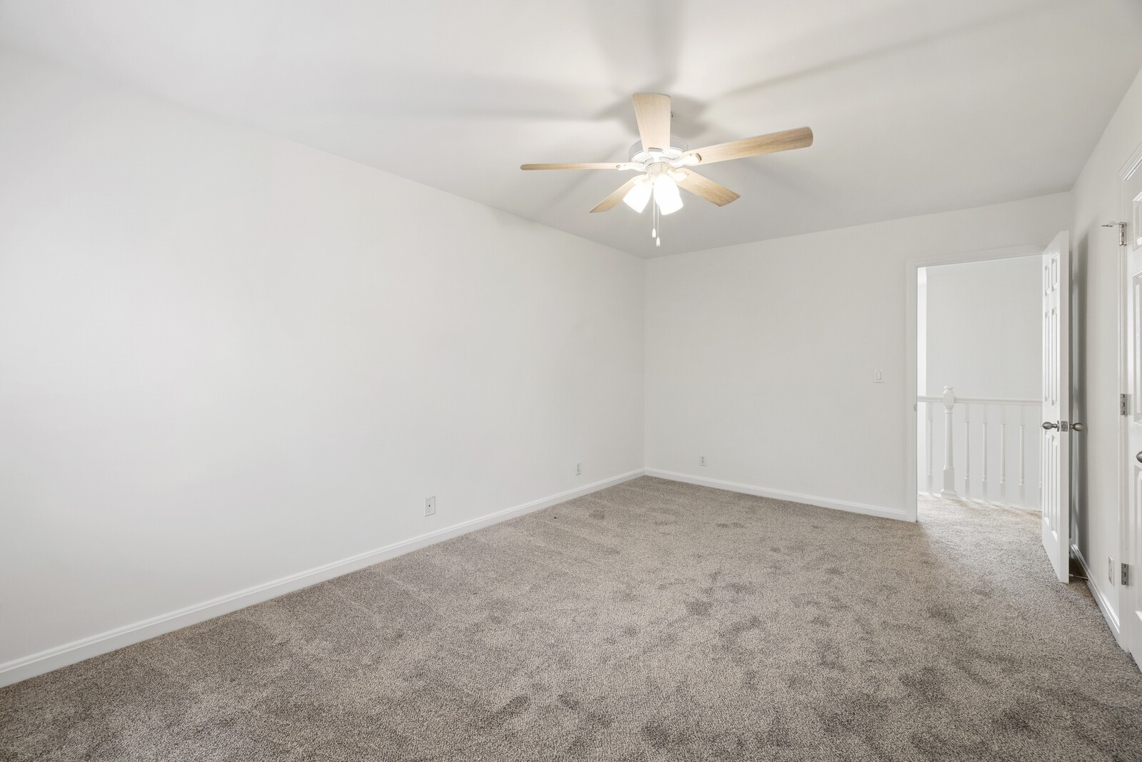 104 Kenaum Ct